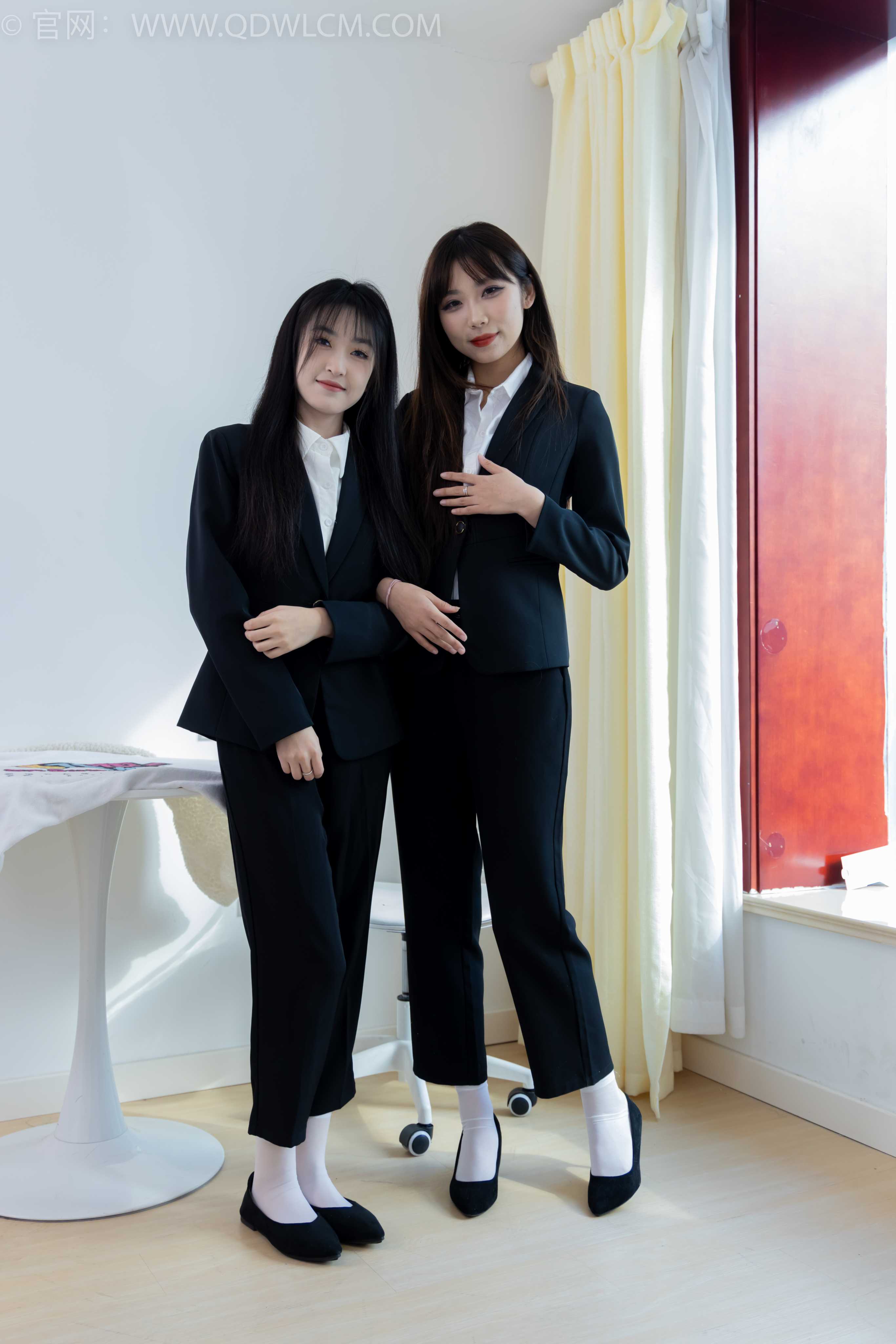 物恋传媒 NO.2216 泡泡&嘉木-手心的蔷薇[226P-1V-6.37G]