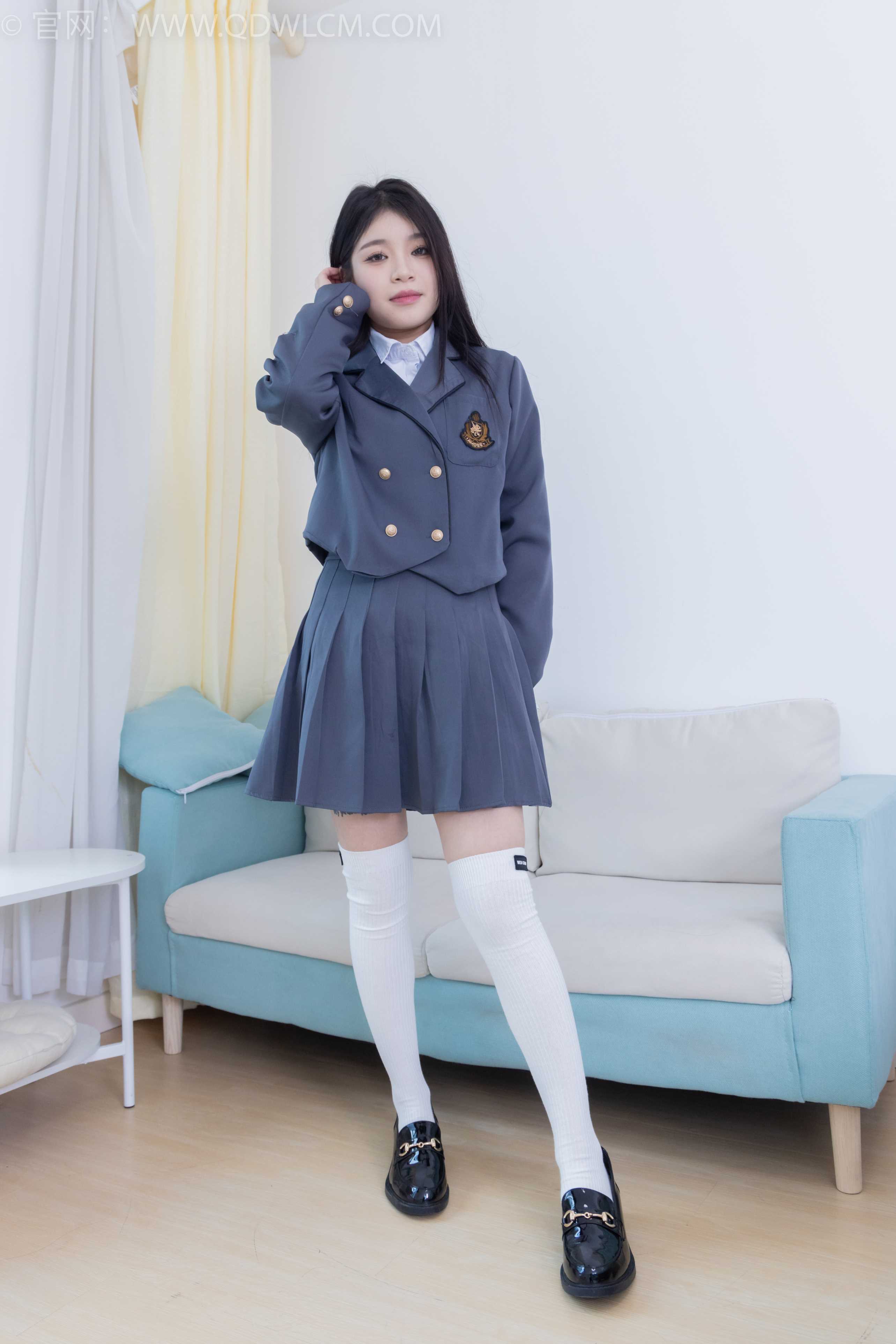 物恋传媒 NO.2218 闪闪-黑夜是平静的[181P-1V-4.19G]