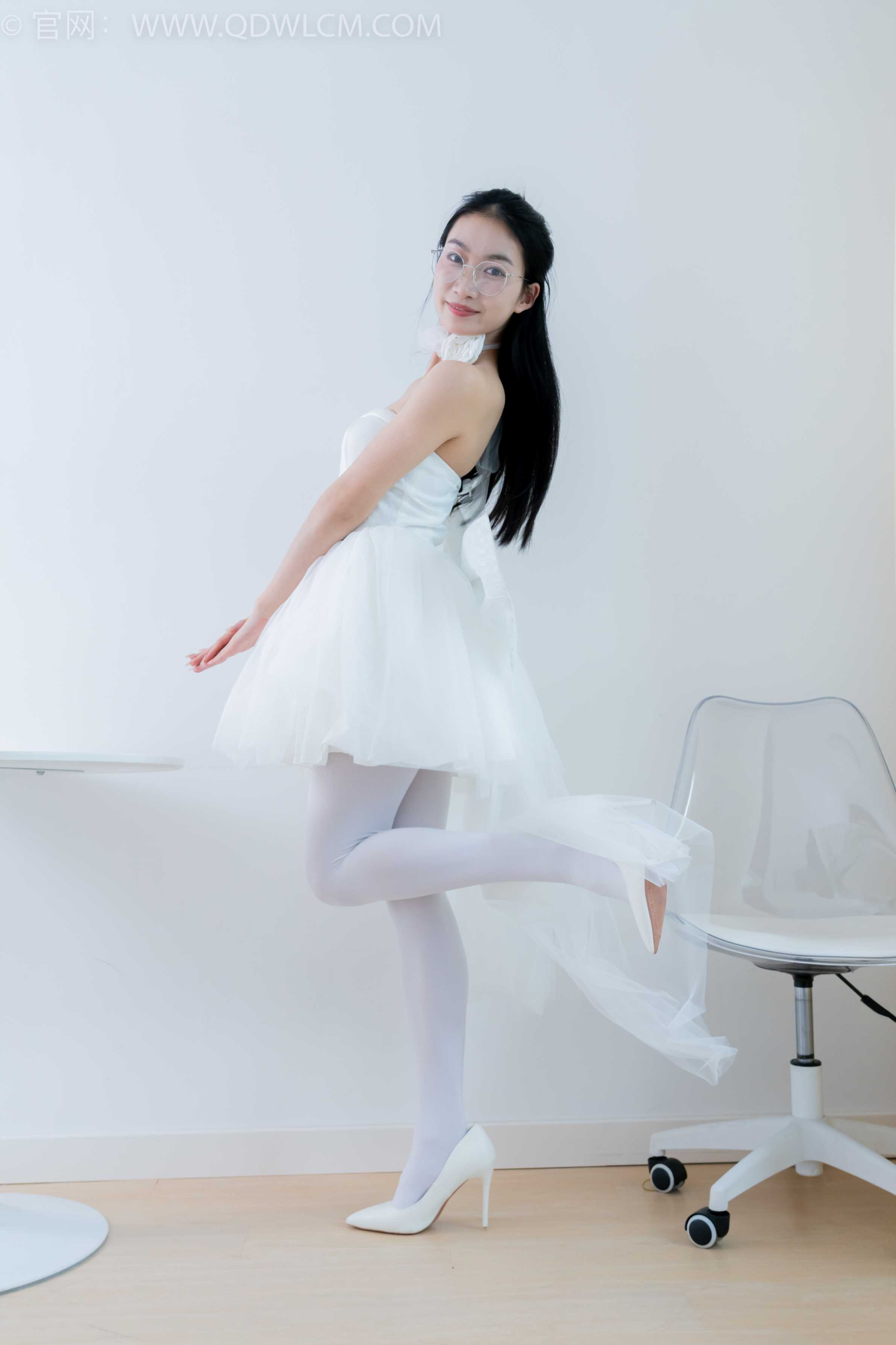 物恋传媒 NO.2233 小影-小影-高跟鞋[150P-1V-4.35G]