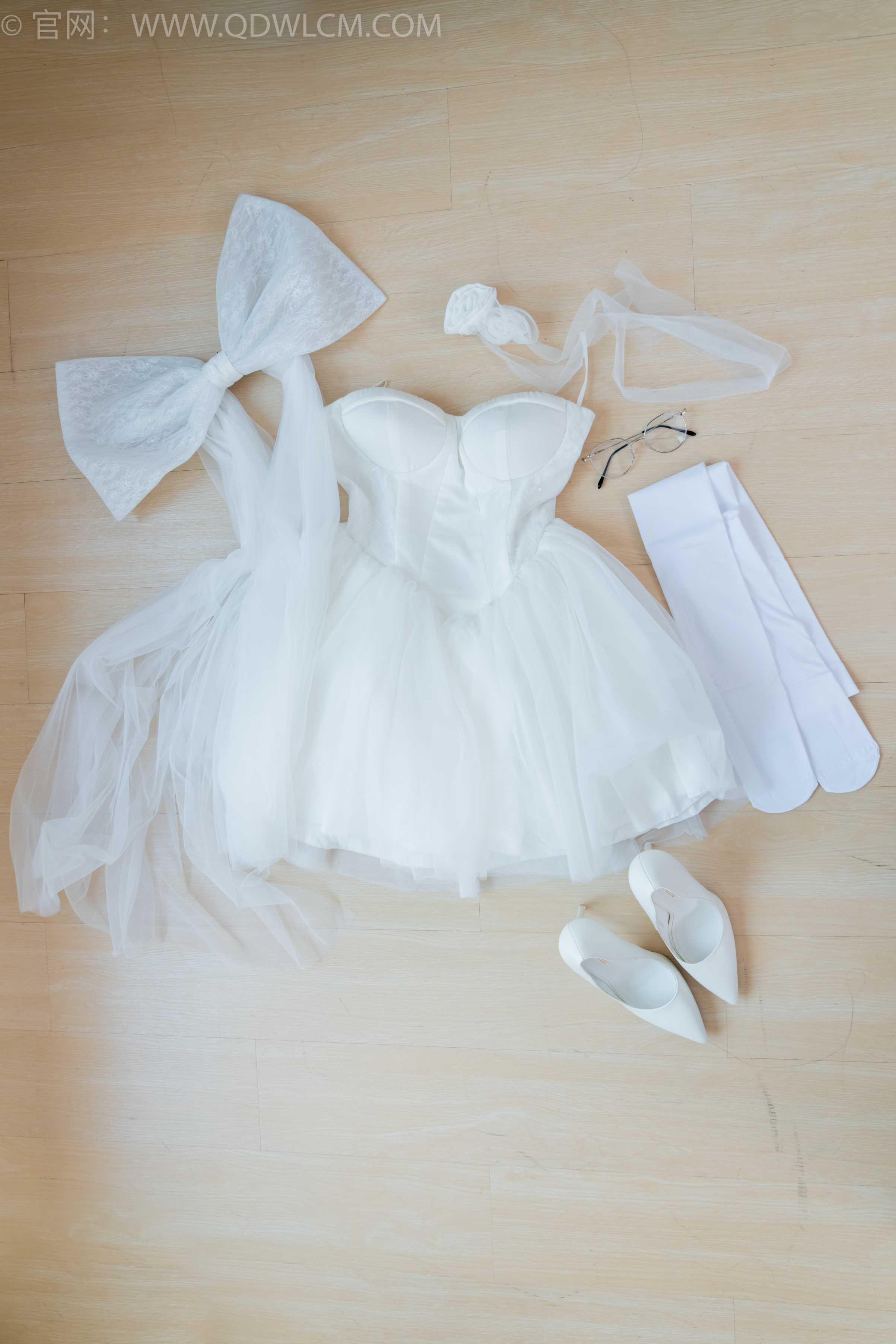 物恋传媒 NO.2233 小影-小影-高跟鞋[150P-1V-4.35G]