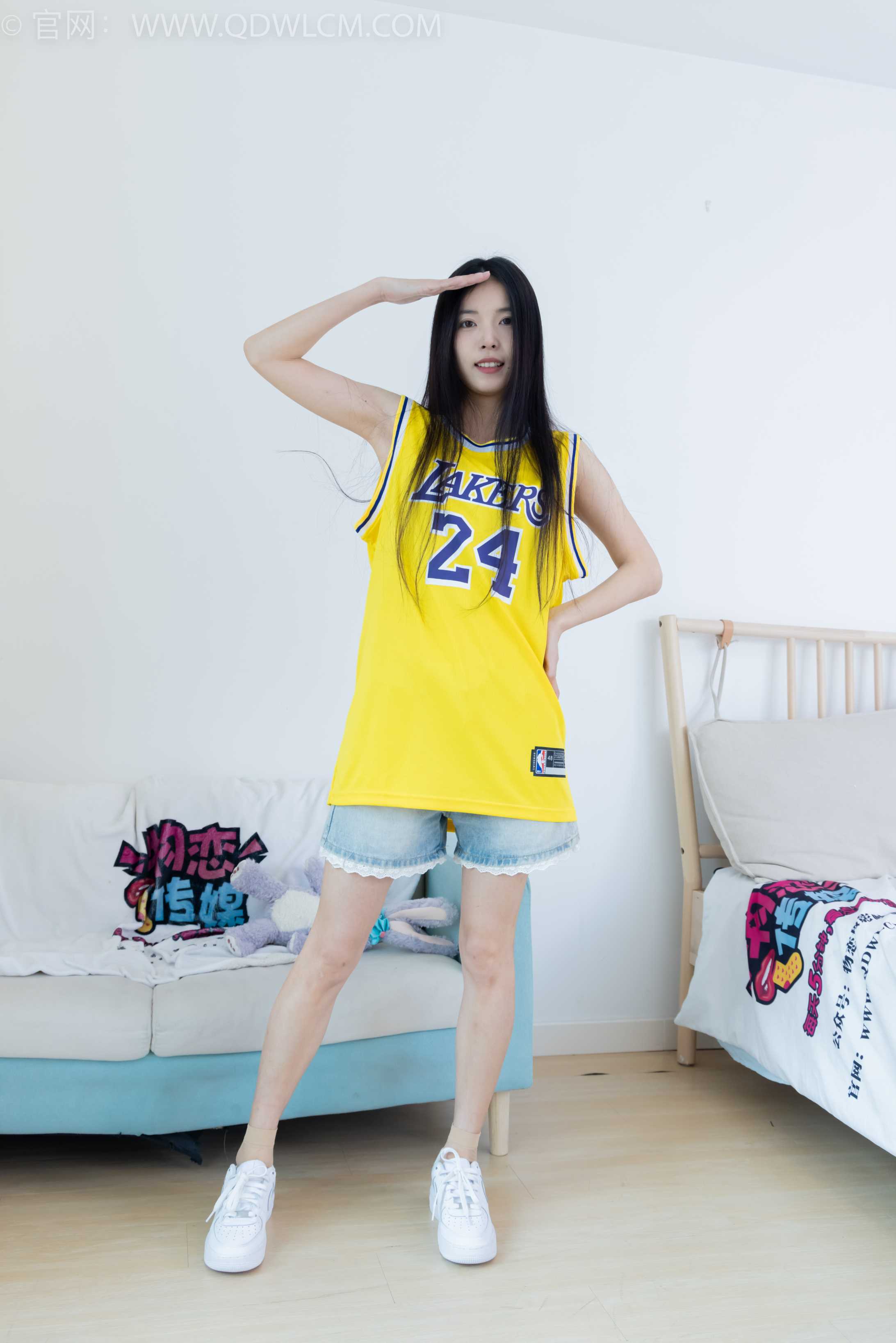 物恋传媒 NO.2245 茯苓-板鞋、（脚尖加固款）（银色指甲油）[191P-1V-4.41G] 插图2