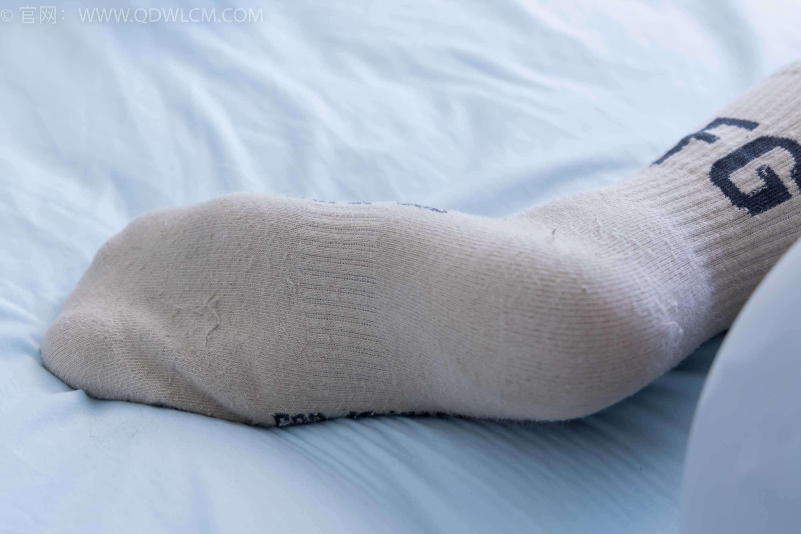 物恋传媒 NO.2254 岚岚-瑜伽裤、板鞋、两双棉袜 [160P1V-3.69GB]