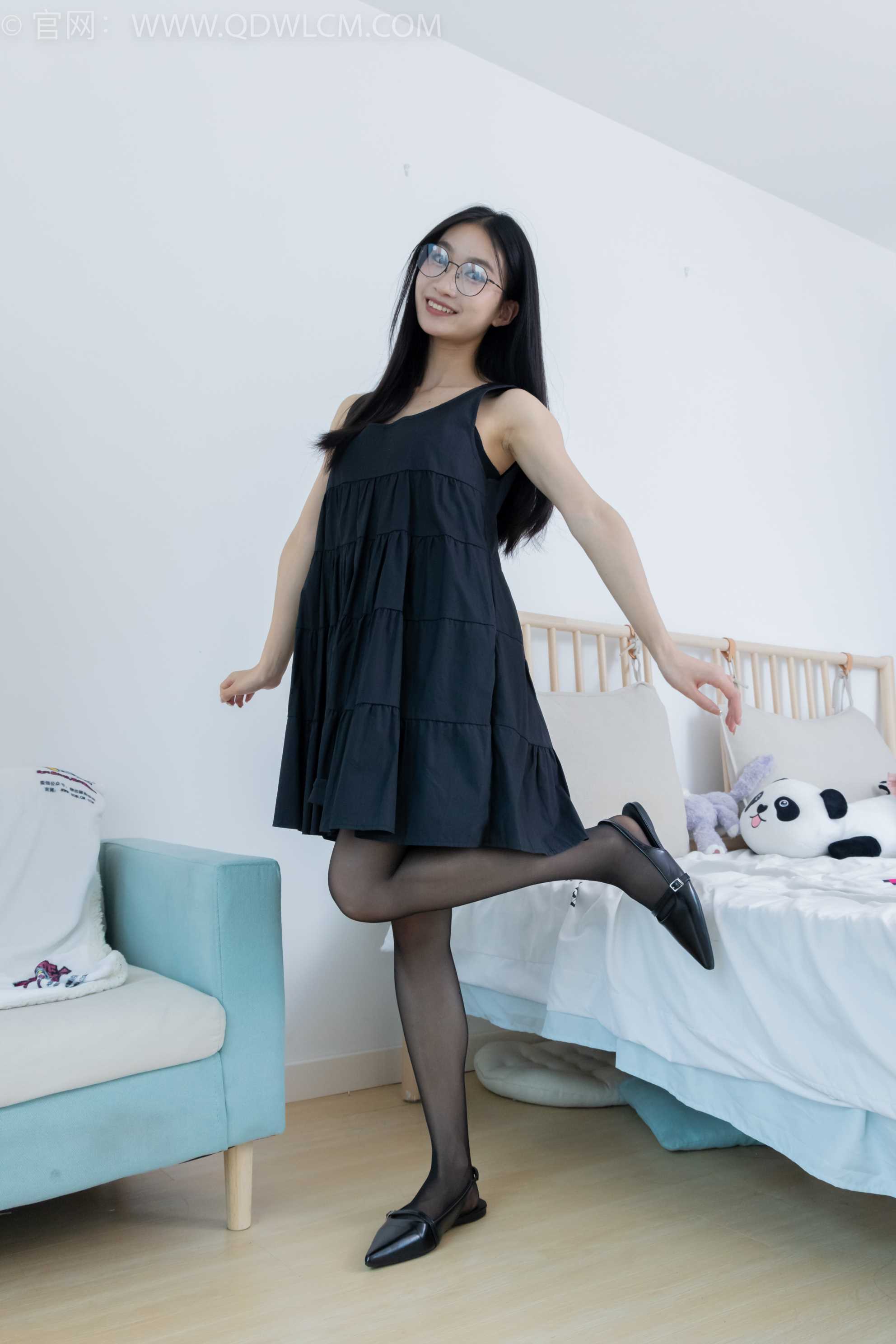 物恋传媒 NO.2257 小影-平底鞋、脚尖加固款[150P-1V-4.09G]