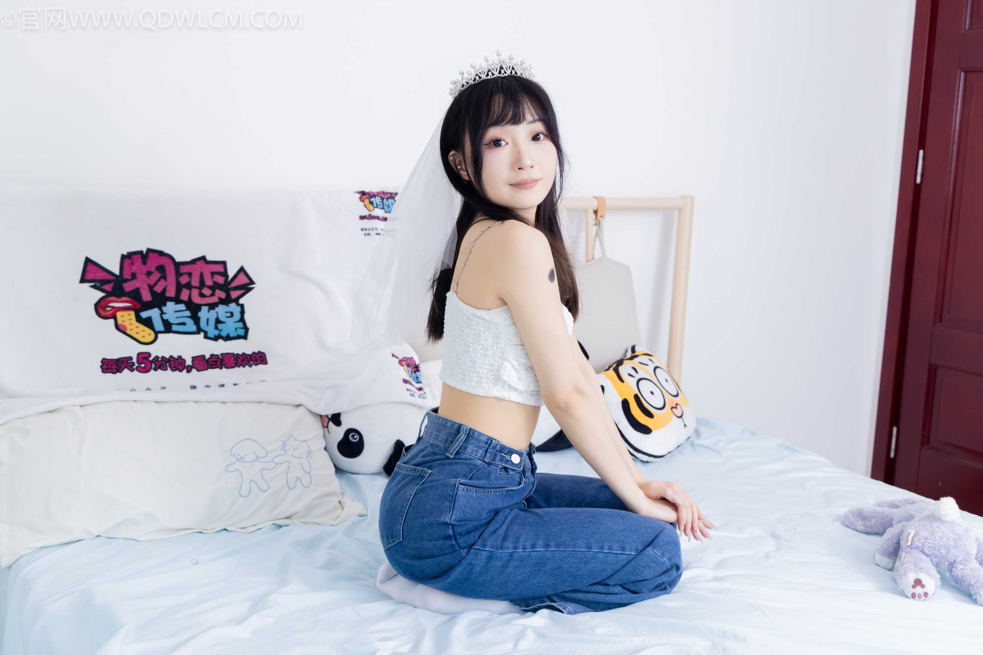 物恋传媒 NO.2258 嘟嘟-板鞋、白棉袜[161P-1V-4.25G]