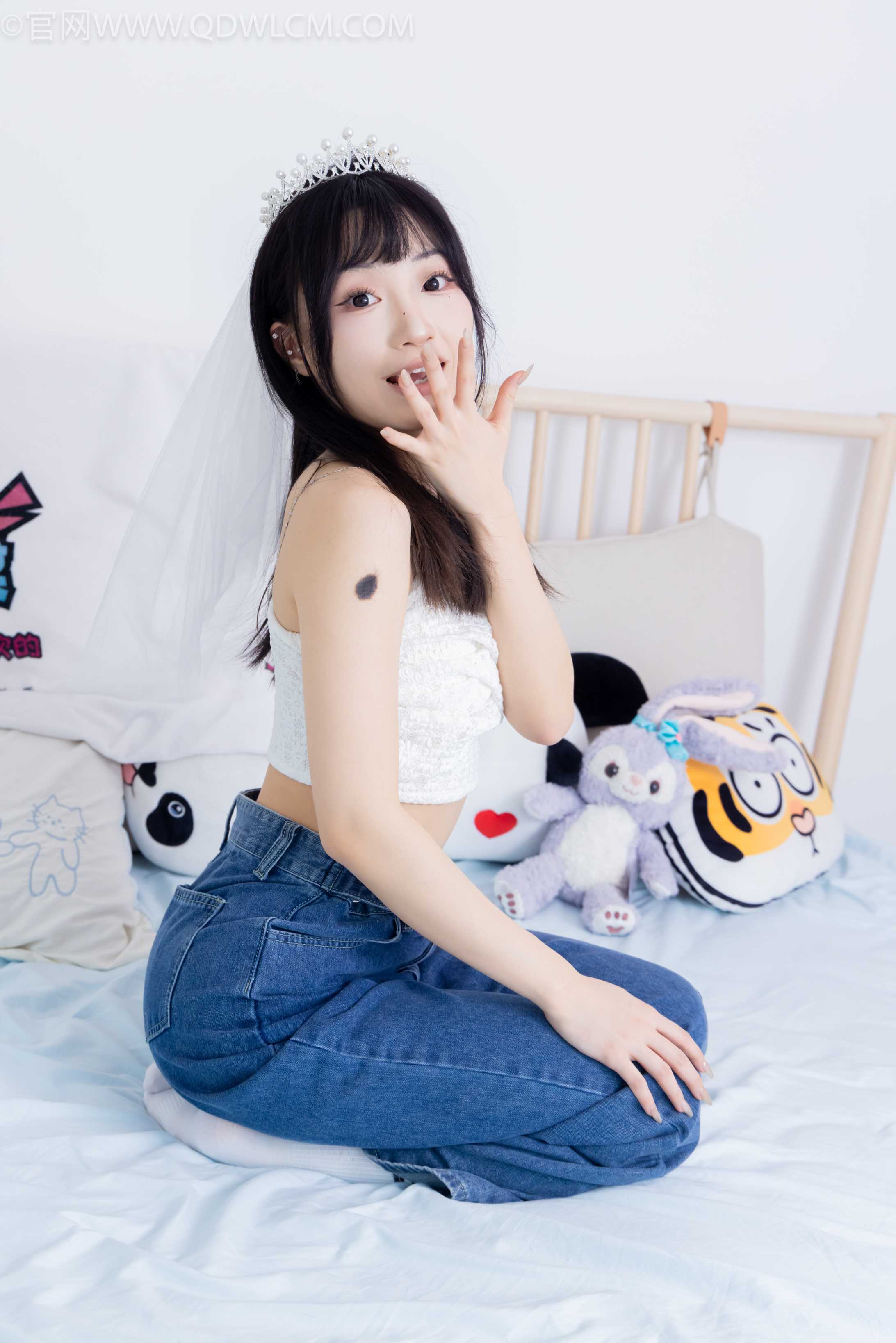 物恋传媒 NO.2258 嘟嘟-板鞋、白棉袜[161P-1V-4.25G]