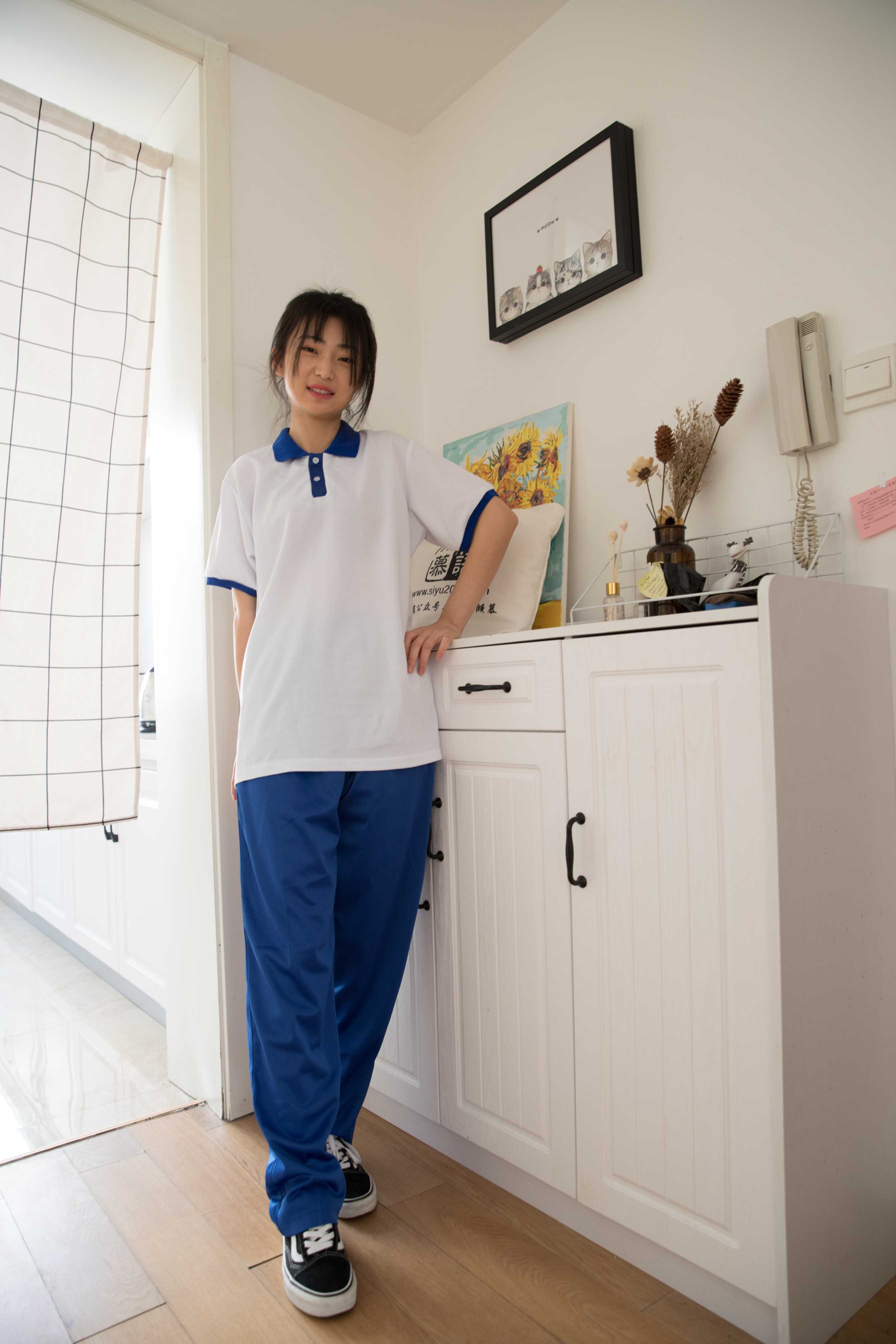 物恋传媒 No.319 小凌-凤凰花开的路口  [202P+1V4.72G]