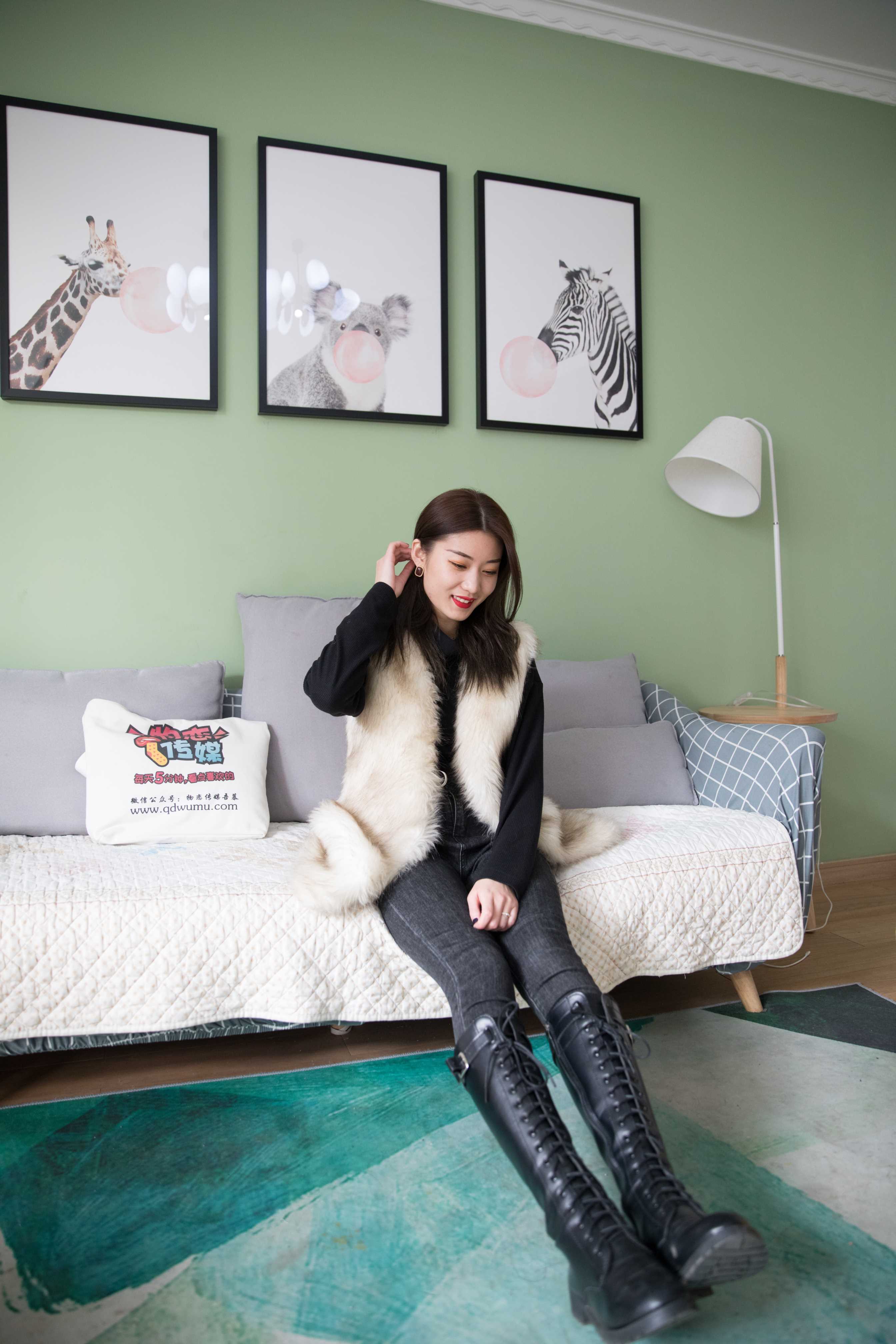 物恋传媒 No.323 言言-一梦千年  [145P+1V3.74G]