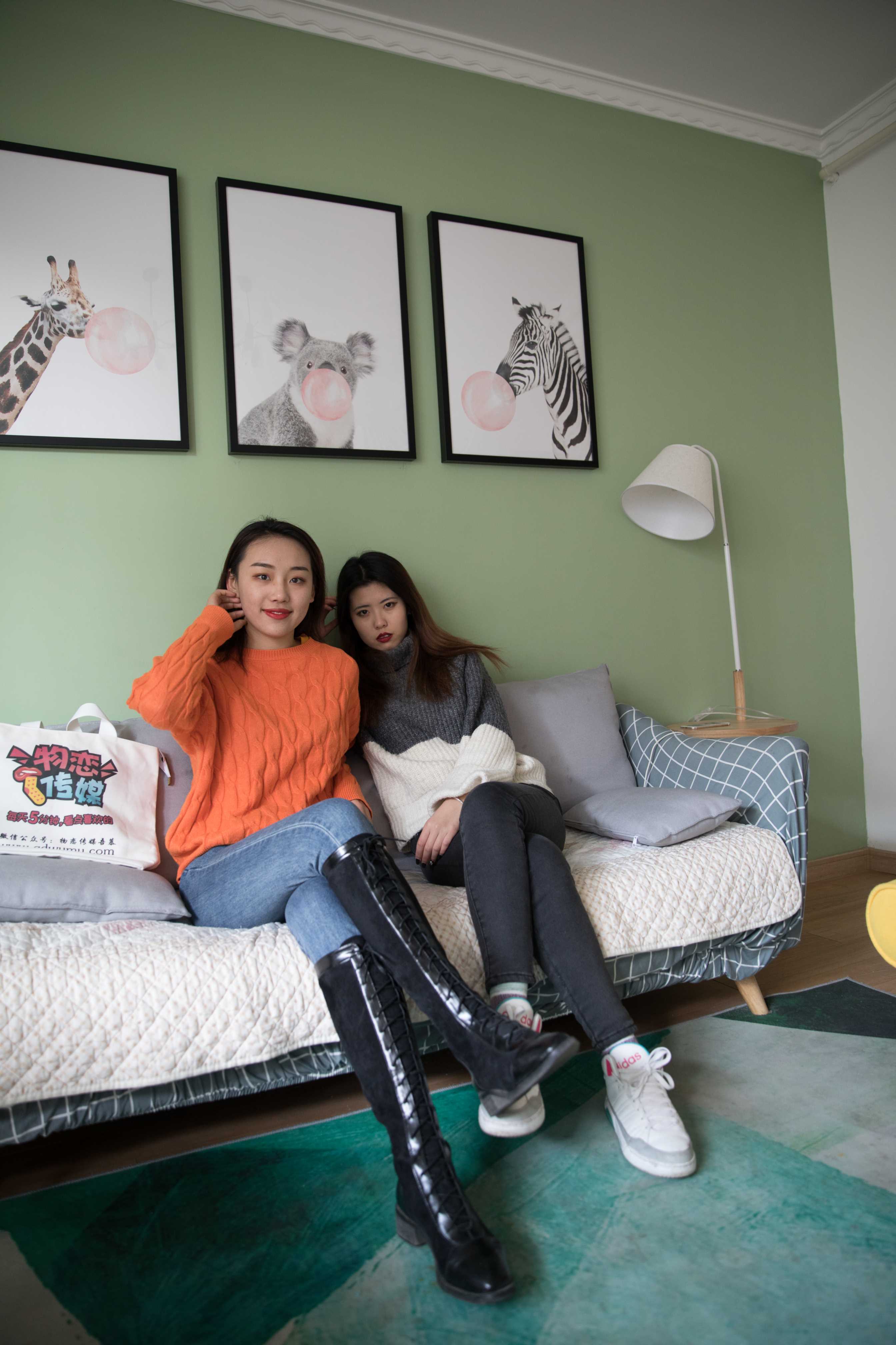 物恋传媒 No.328 闺蜜-甜美双子星  [185P+1V4.63G]