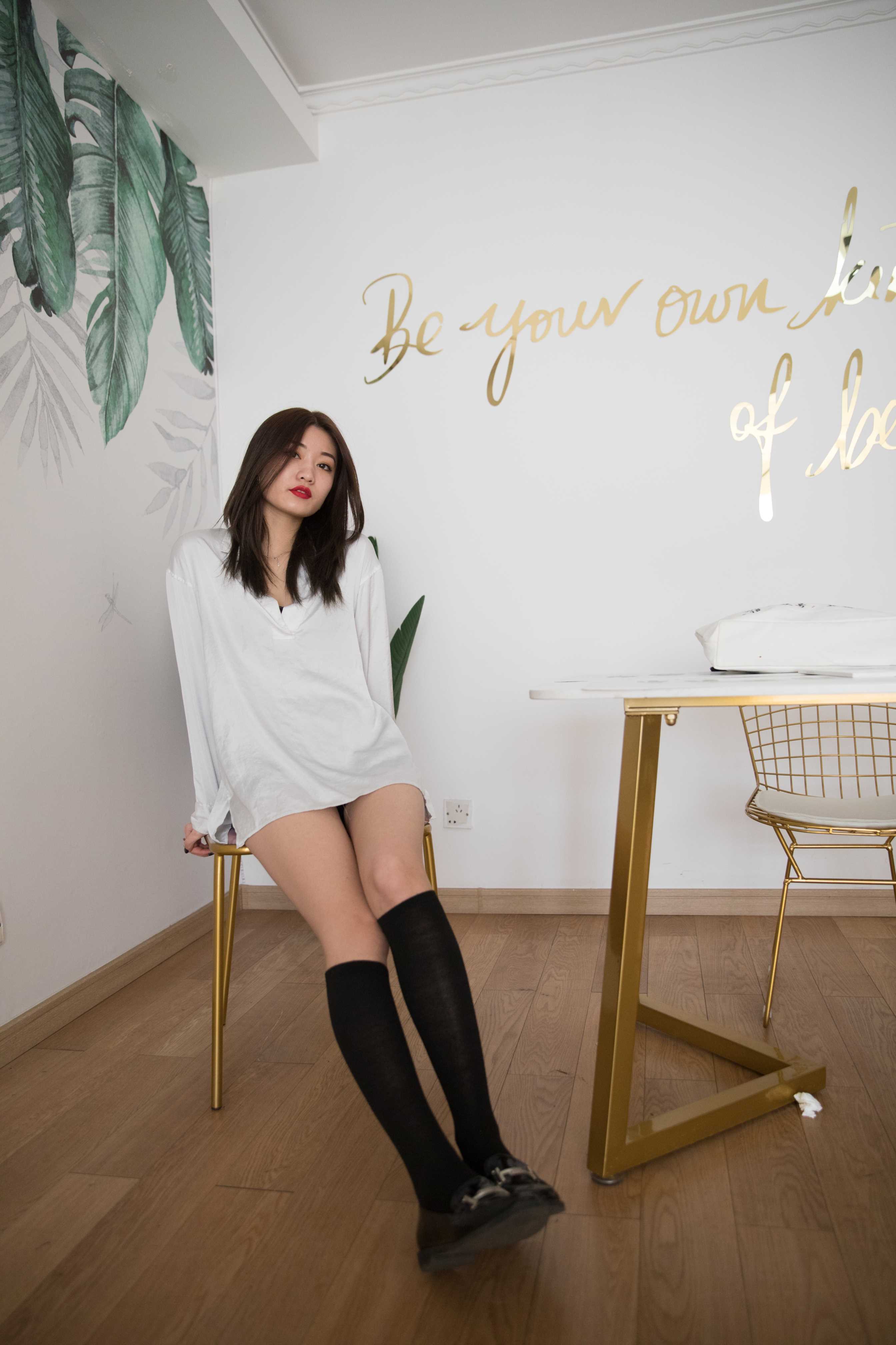 物恋传媒 No.341 言言-薄荷之夏 [157P+1V4.09G]