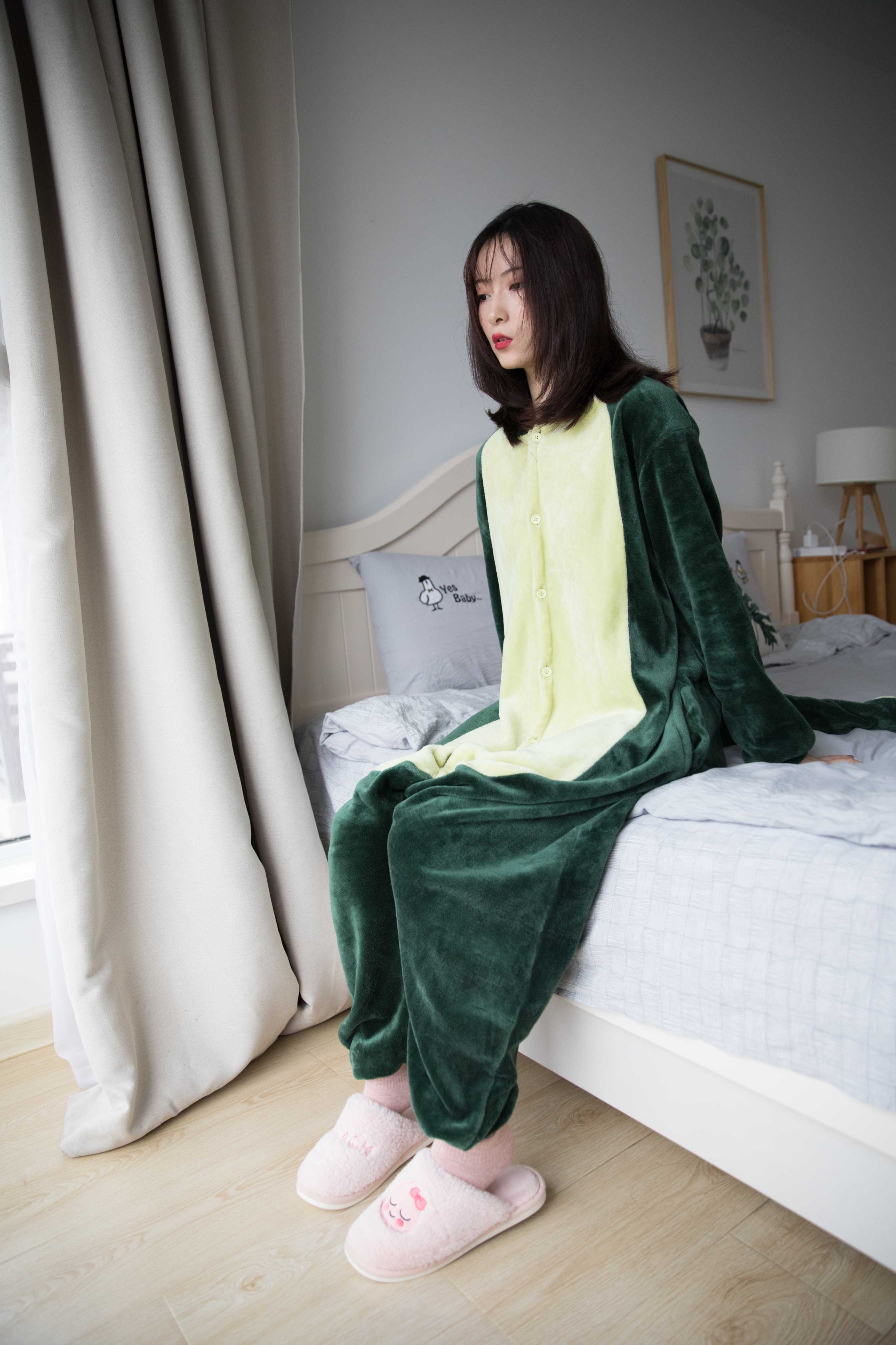 物恋传媒 No.349 猫耳-你看起来很好吃 [187P+1V4.45G]