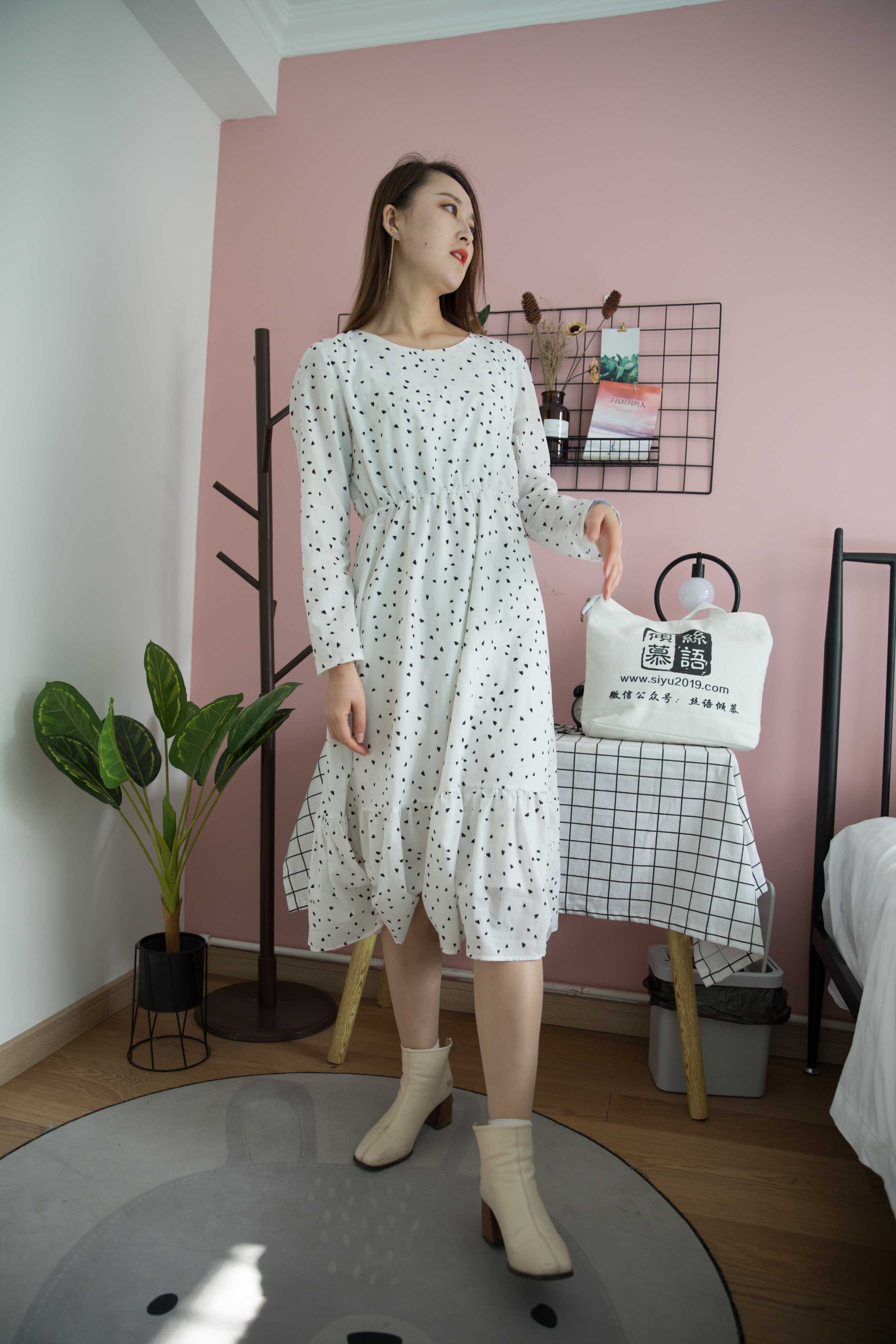 物恋传媒 No.350 诺诺-波点圆舞曲 [160P+1V4.17G]