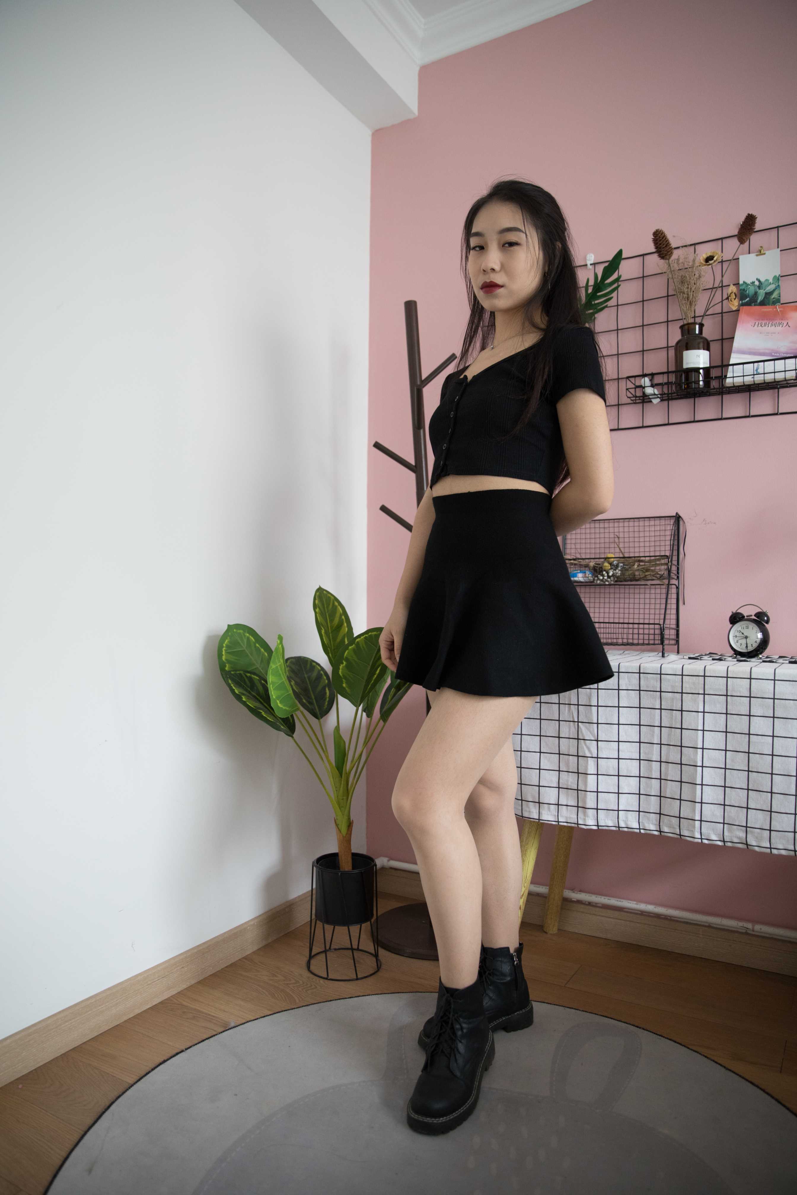 物恋传媒 No.351 璐璐-H丁香 [168P+1V4.67G]