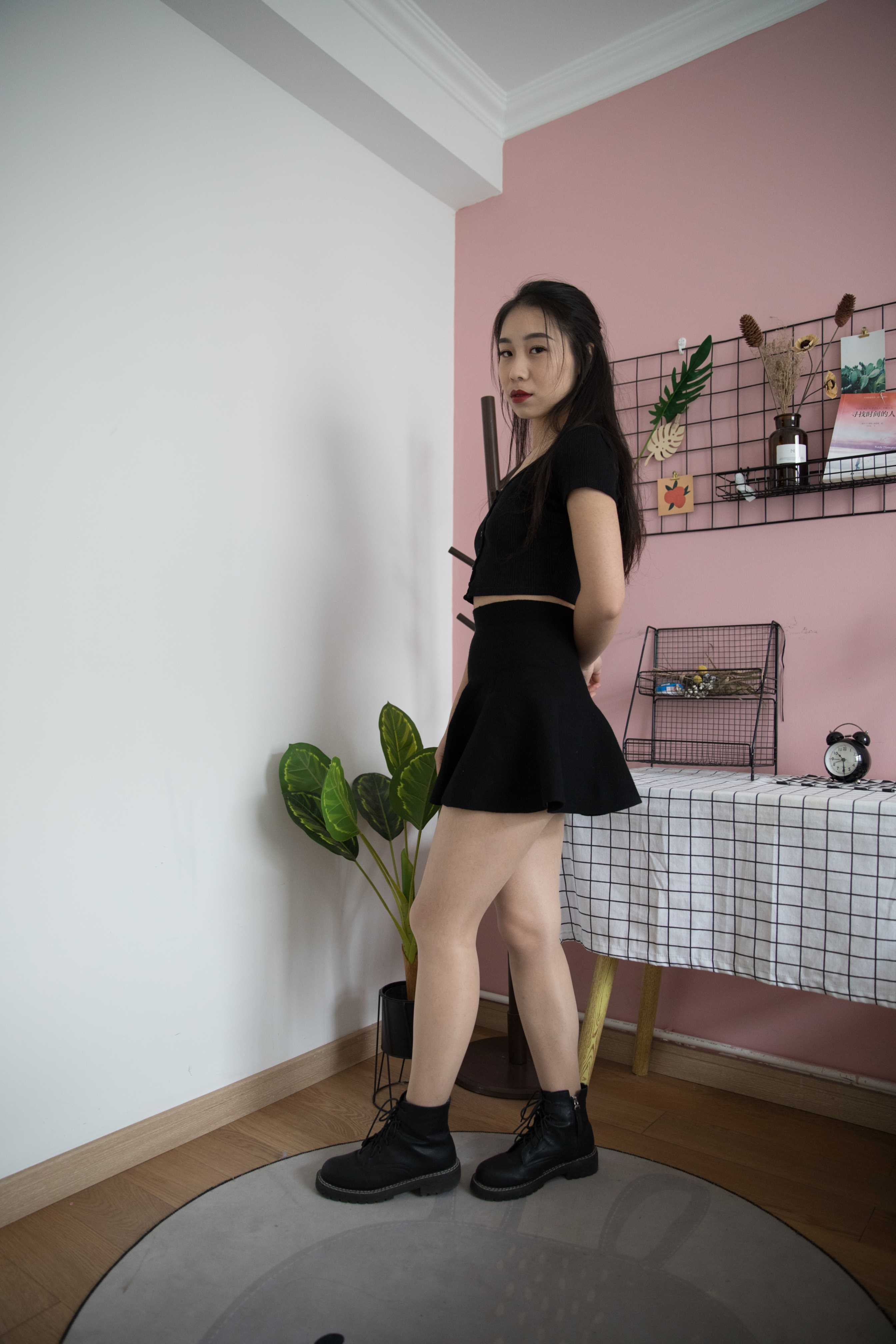 物恋传媒 No.351 璐璐-H丁香 [168P+1V4.67G]