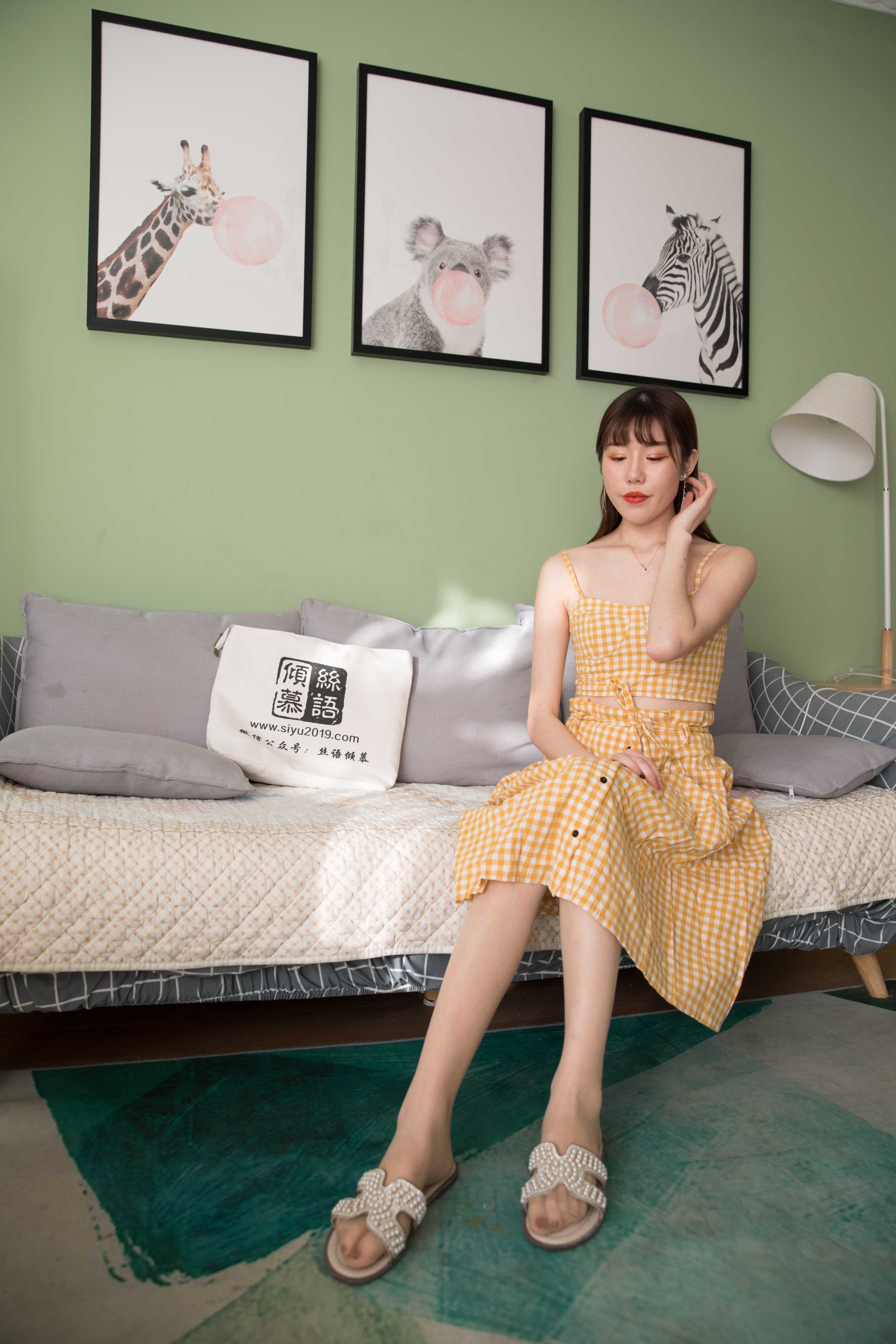 物恋传媒 No.352 爱琪-短暂之间 [119P+1V2.72G]