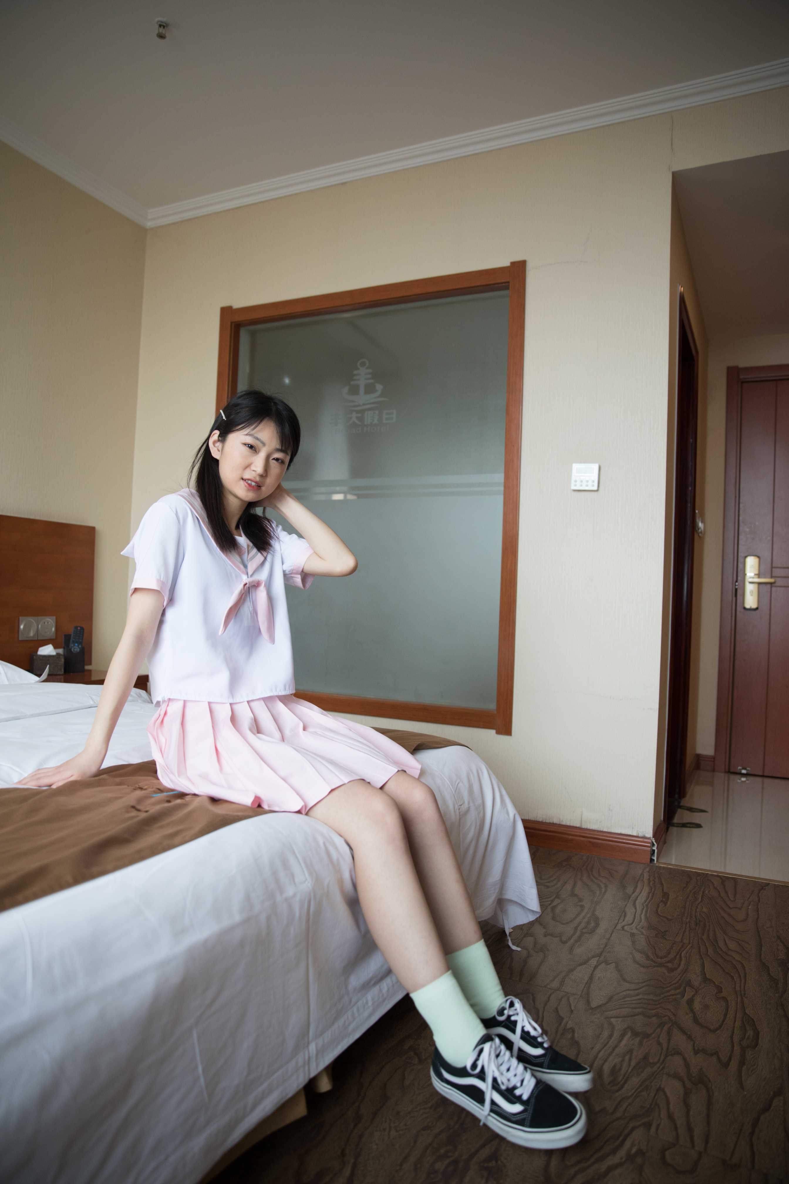 物恋传媒 No.354 小凌-盛夏晚晴天 [238P+1V6.91G]