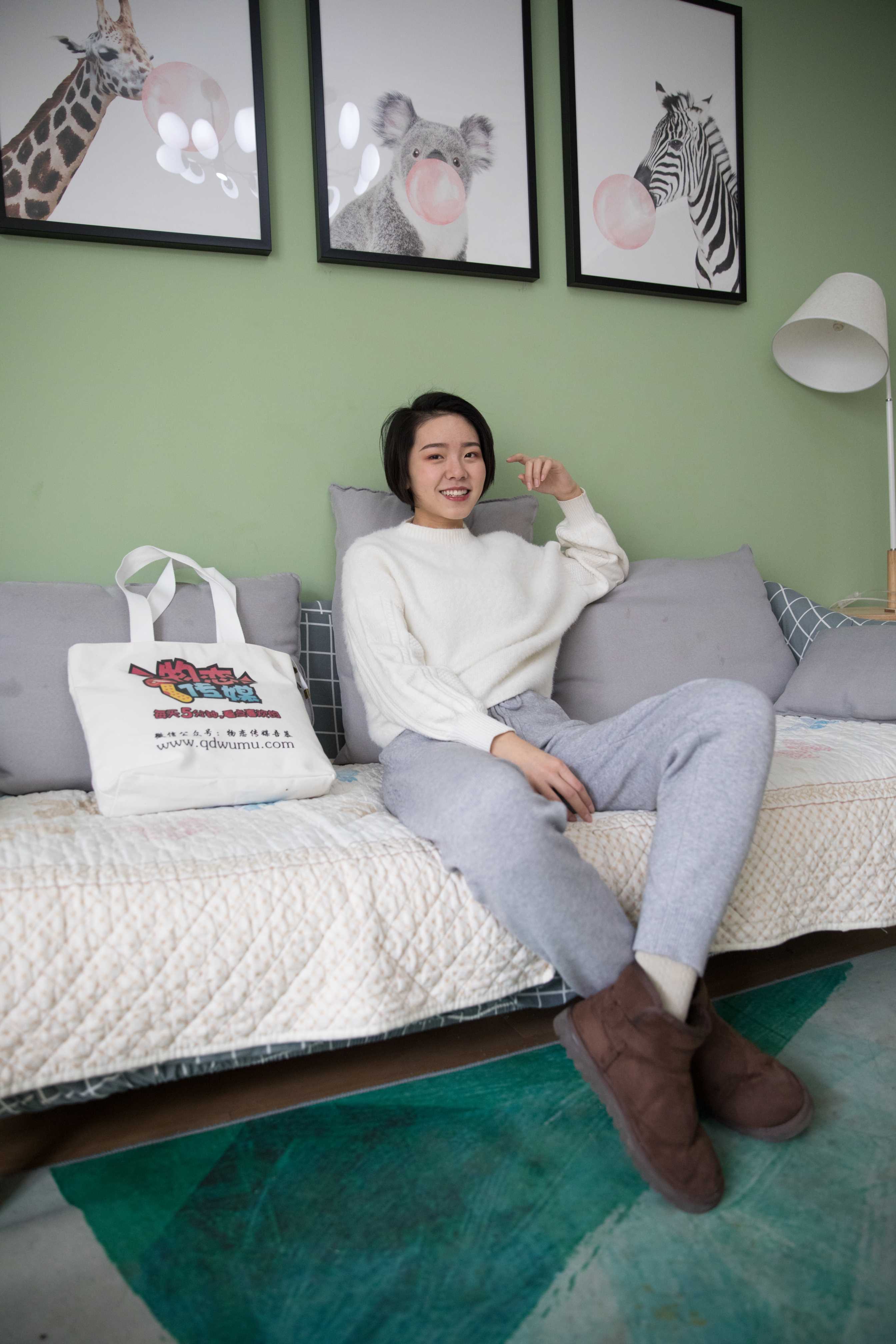 物恋传媒 No.360 小飞-相遇与告别 [174P+1V4.53G]