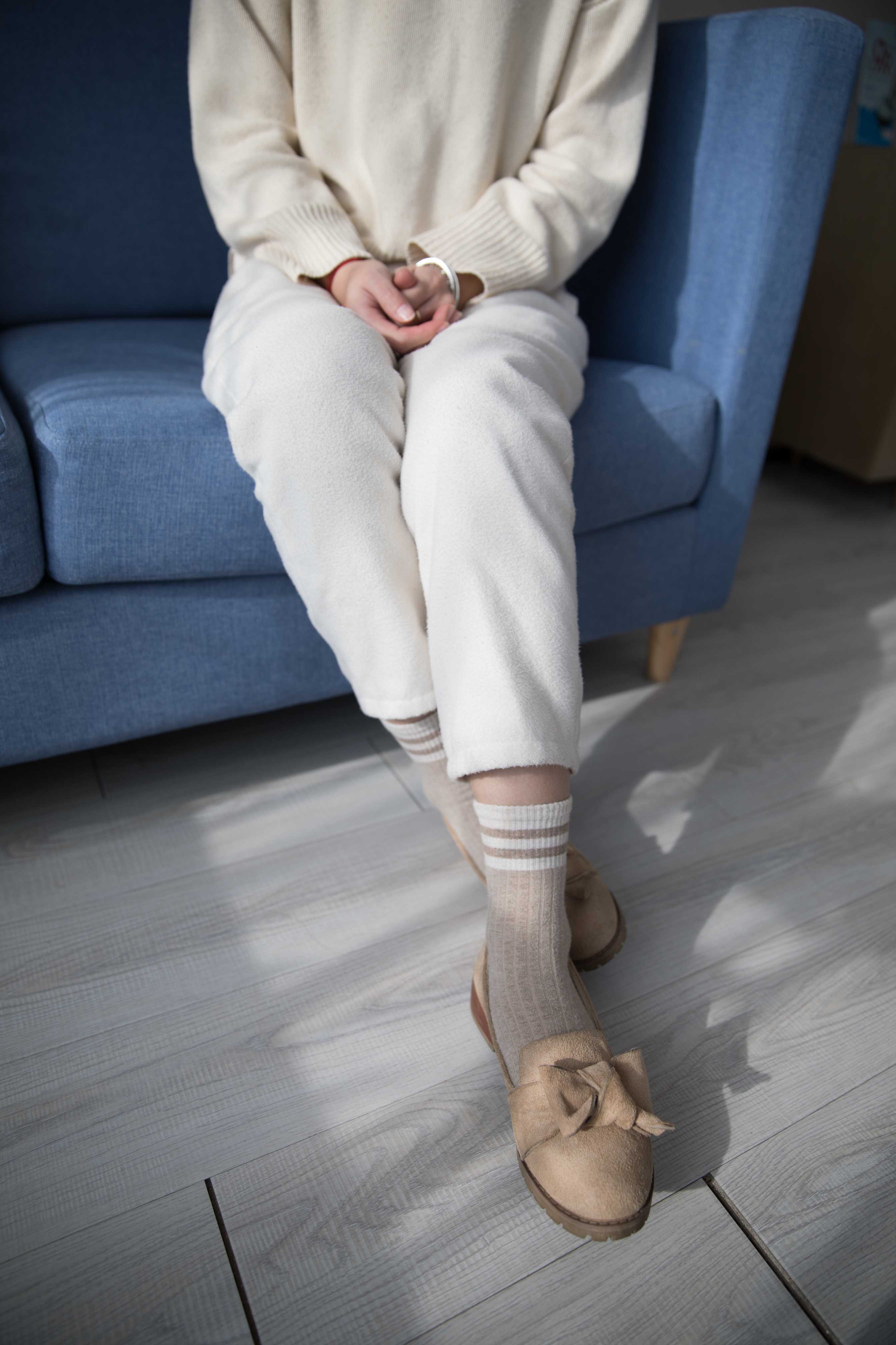 物恋传媒 No.363 冬冬-铃兰花与露水 [192P+1V4.68G]