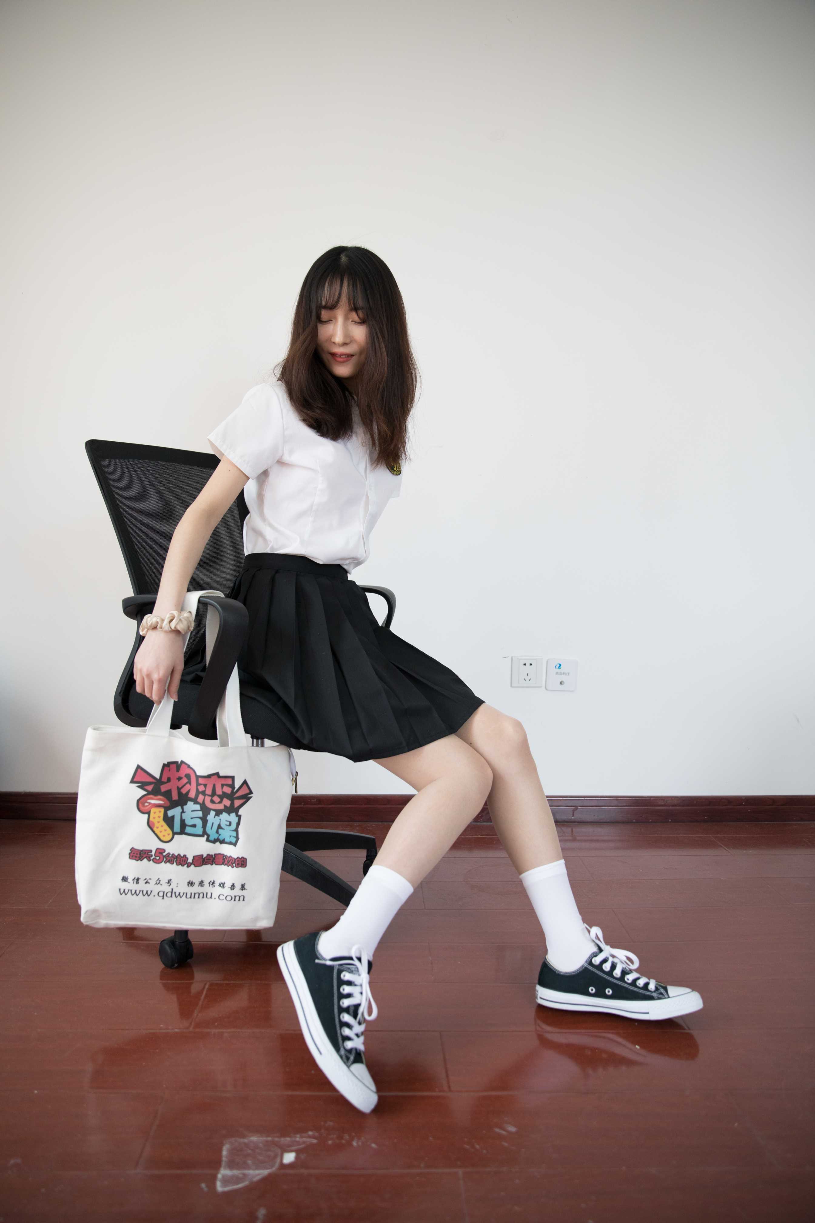 物恋传媒 No.371 猫耳-百褶裙的花瓣 [206P+1V6.34G]