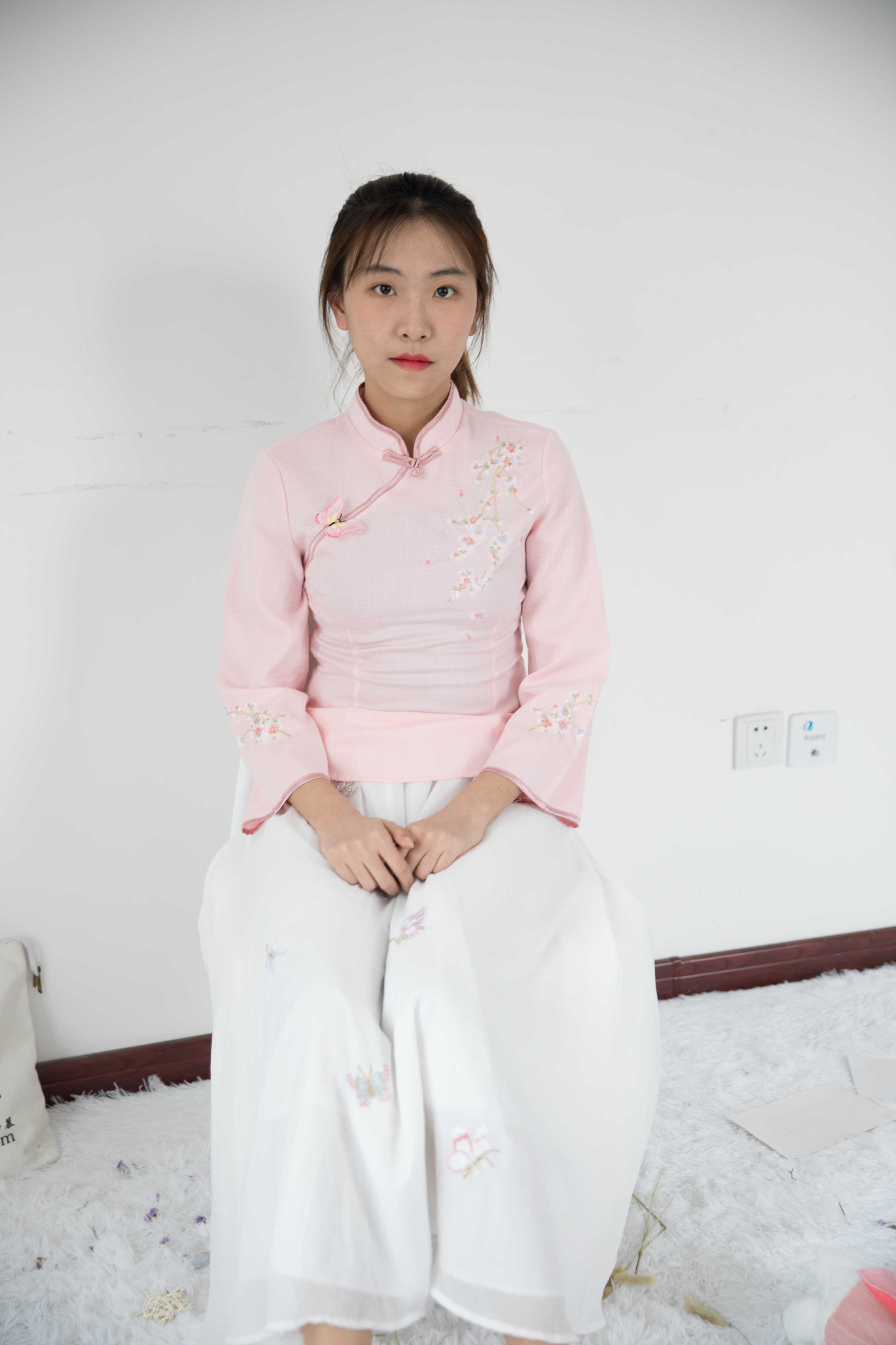 物恋传媒 No.385 elise-民国风 [127P+1V3.83G]