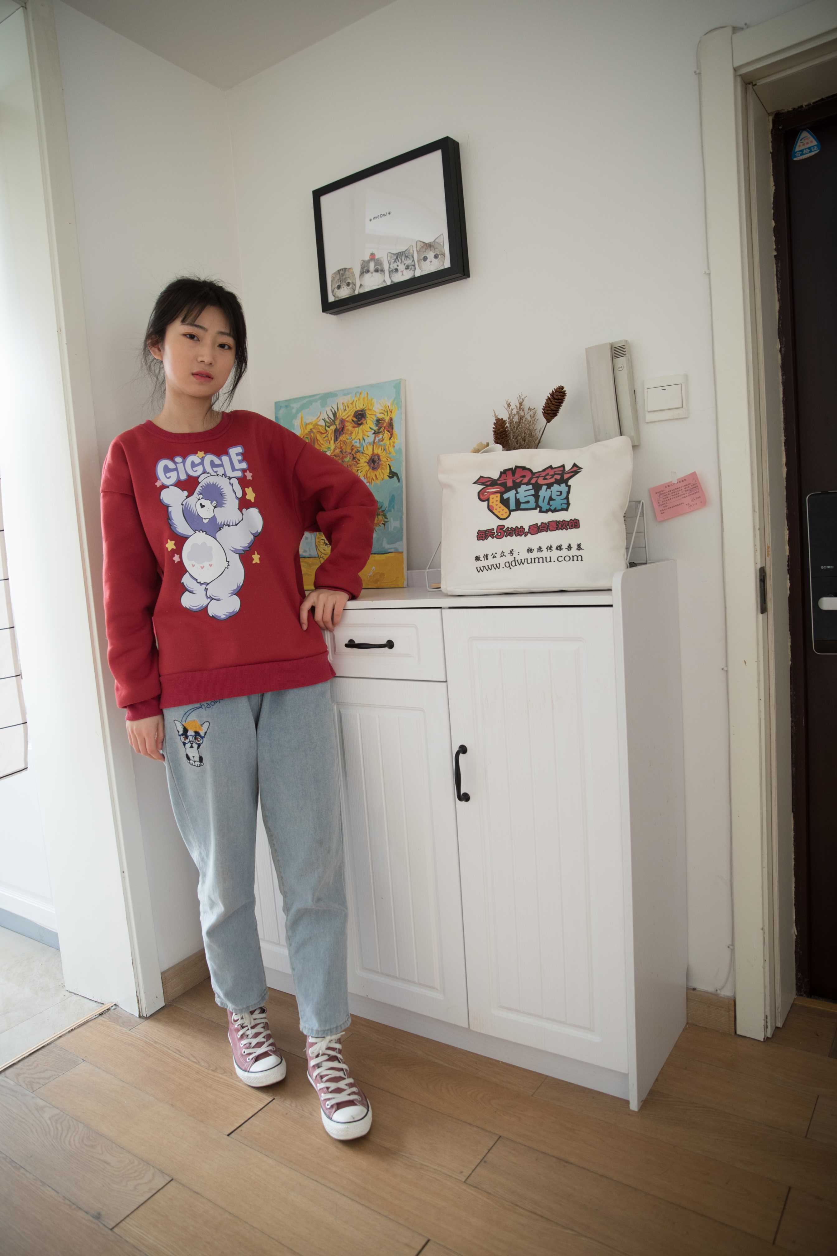 物恋传媒 No.389 小凌-梦中的向阳花 [172P+1V4.38G]