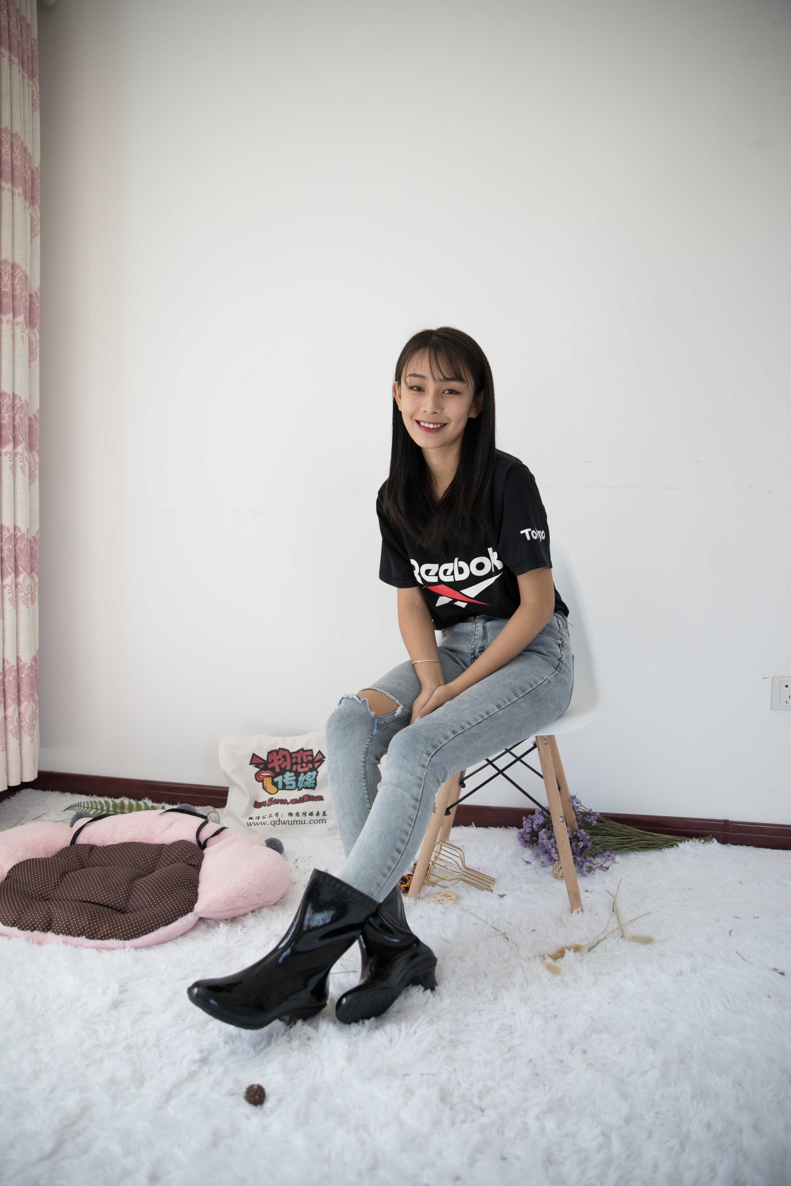 物恋传媒 No.396 岚岚-雨中花 [200P+1V5.22G]