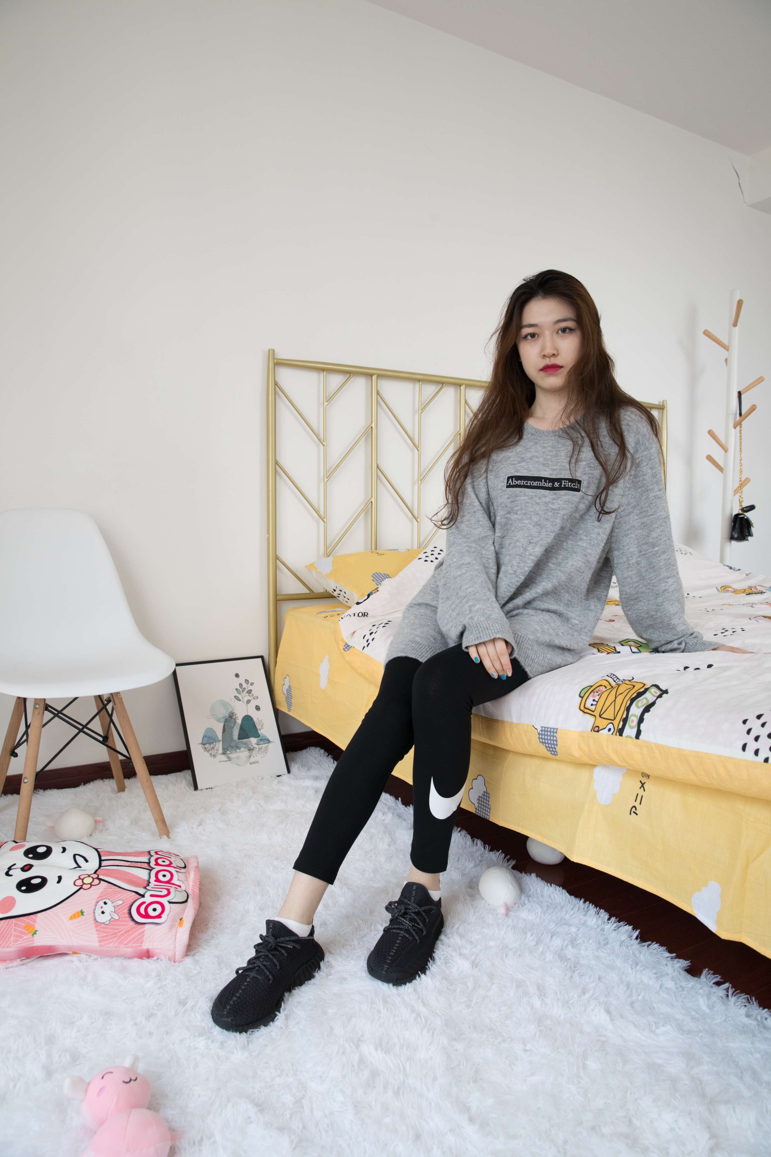 物恋传媒 No.404 佳琪-麦田与风 [137P+1V4.48G]