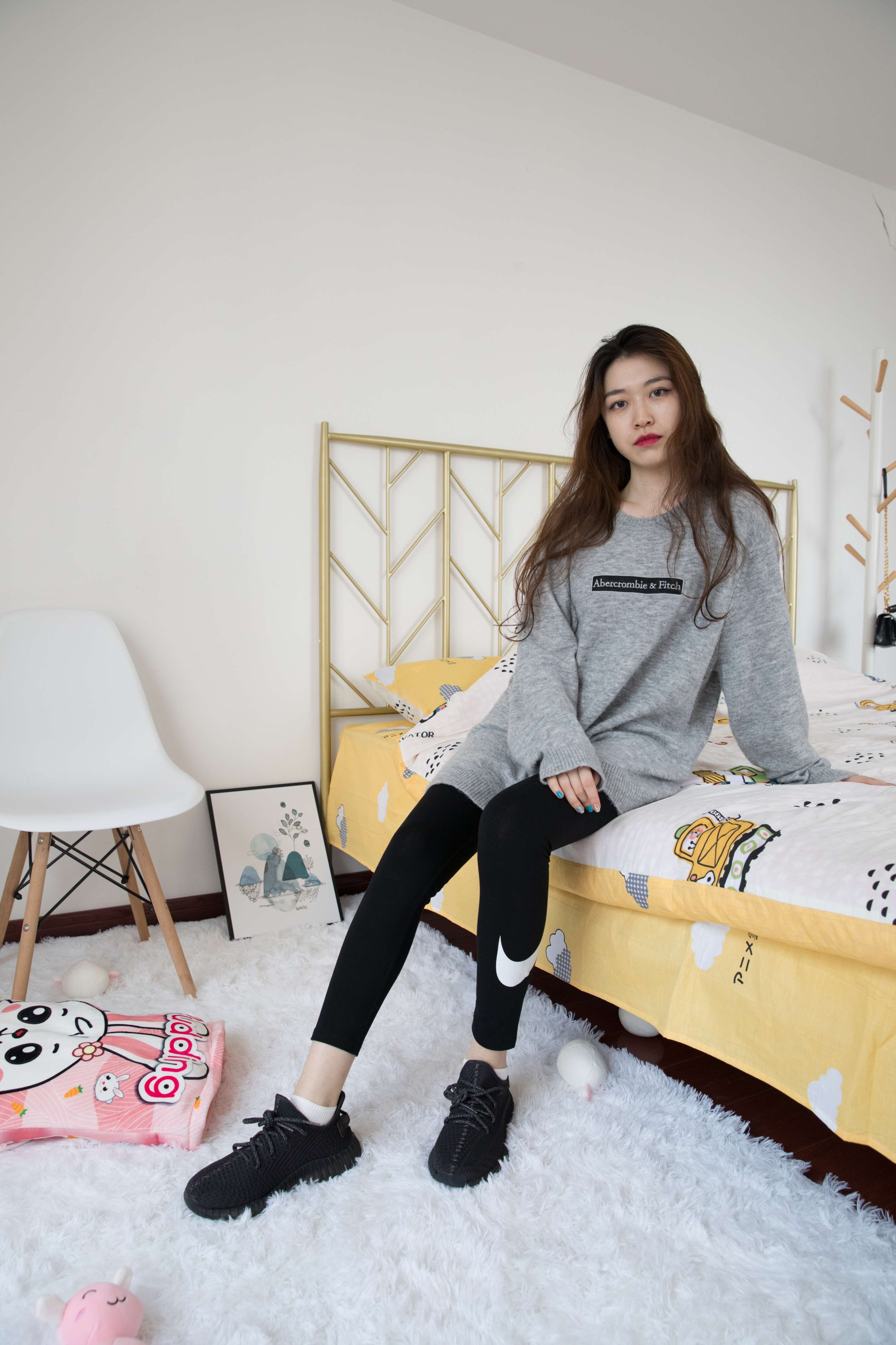 物恋传媒 No.404 佳琪-麦田与风 [137P+1V4.48G]