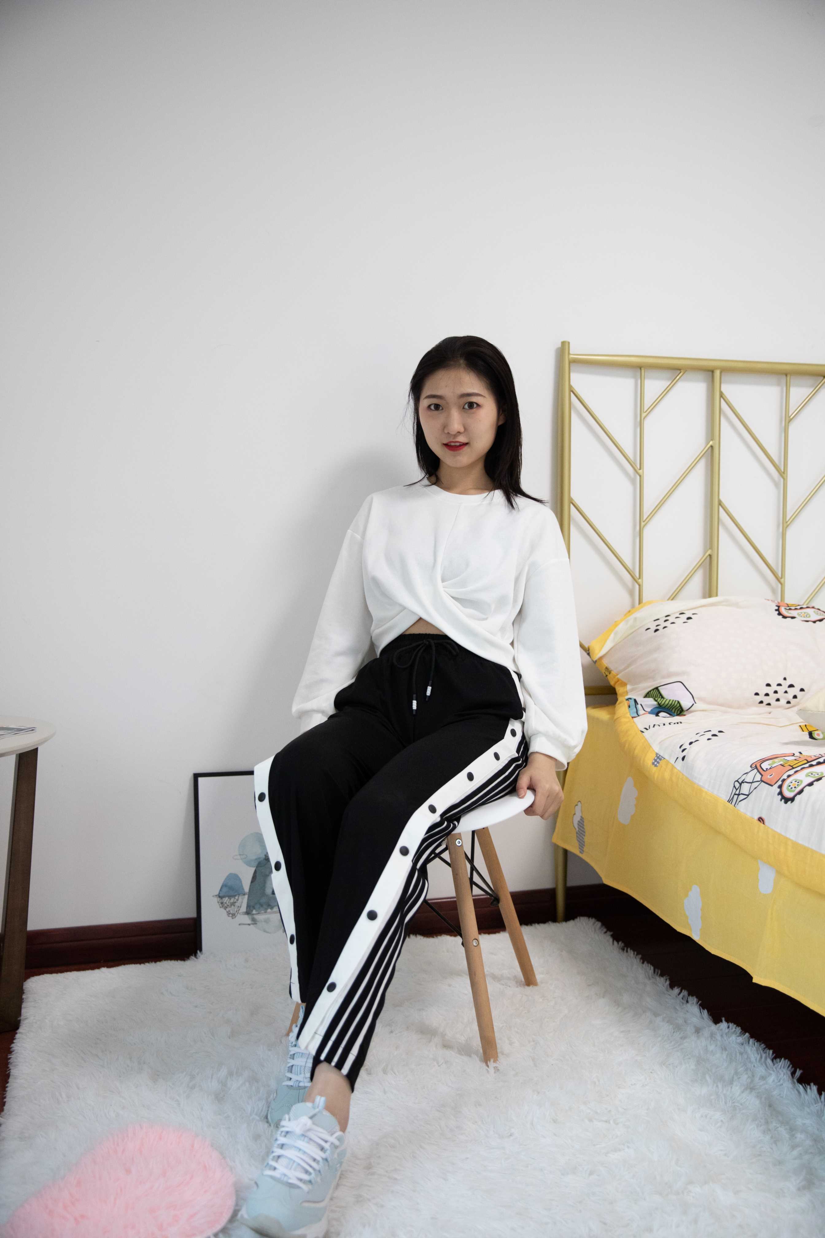 物恋传媒 No.417 珊珊-萌新娃娃脸 [147P+1V5.51G] 插图3