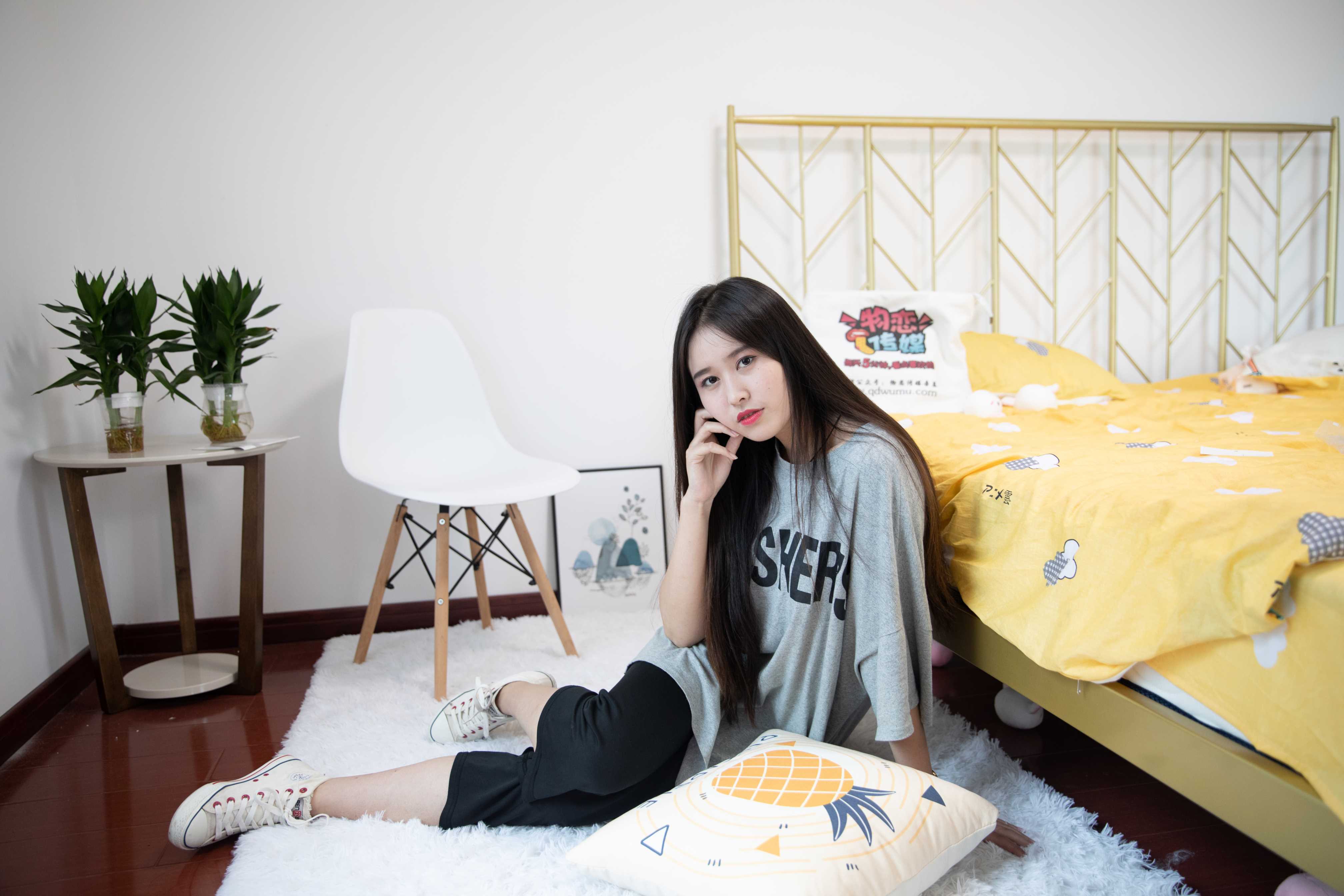 物恋传媒 No.467 菲菲-发如雪 [141P+1V4.59G]