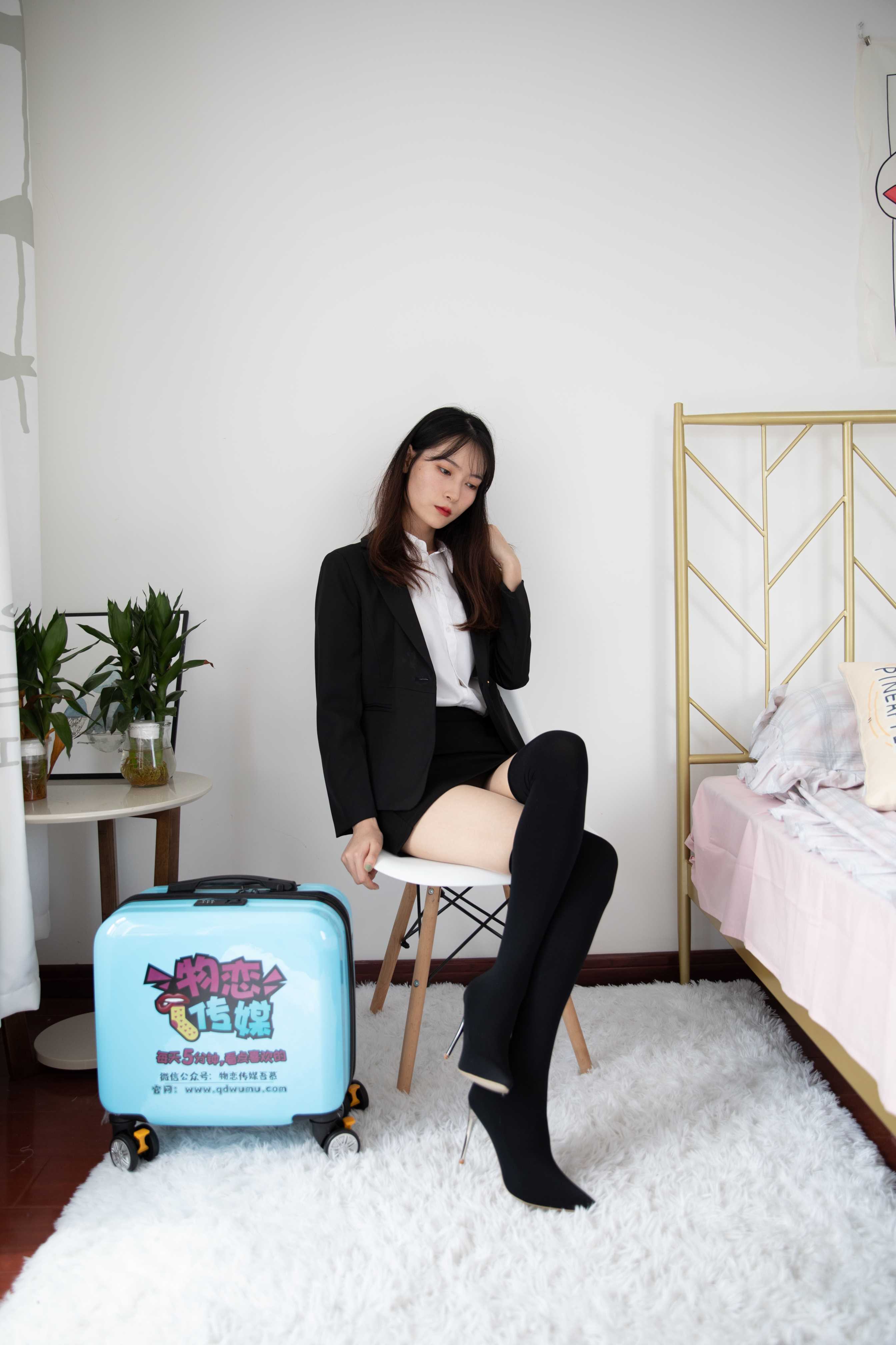 物恋传媒 No.490 猫耳-H冰 [146P+1V3.81G]