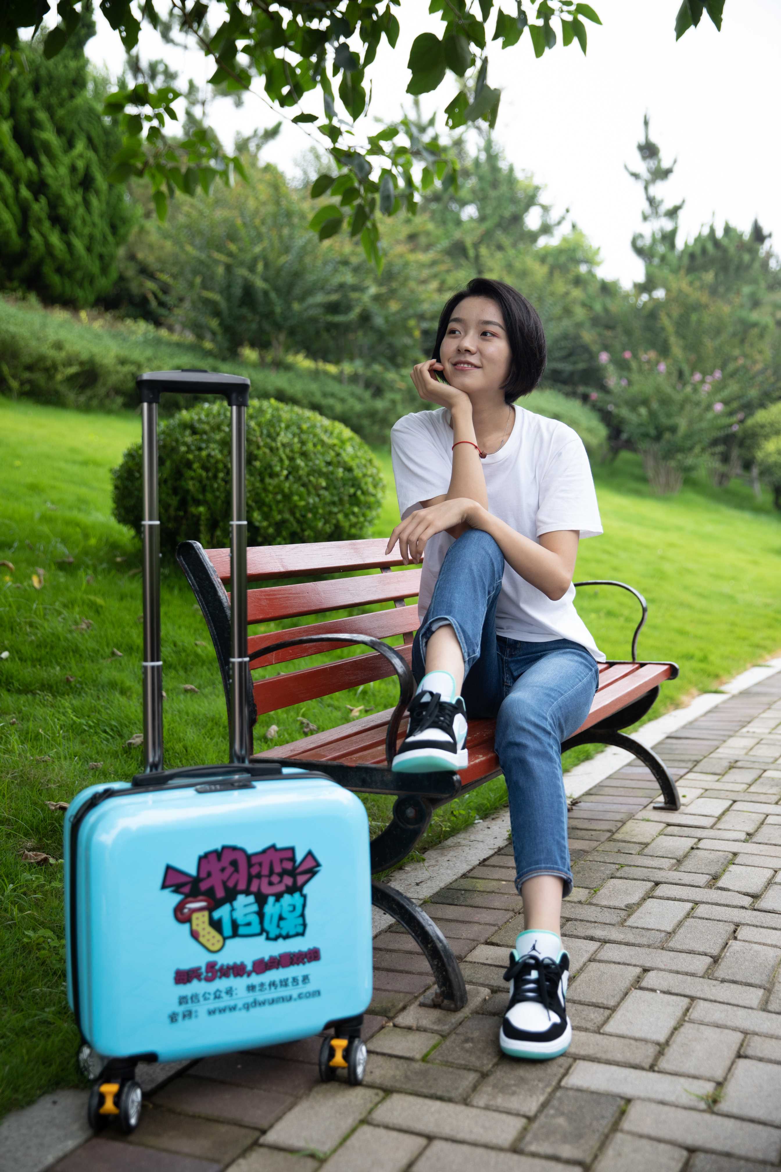 物恋传媒 No.496 小飞-青春一瞬 [161P+1V4.71G]