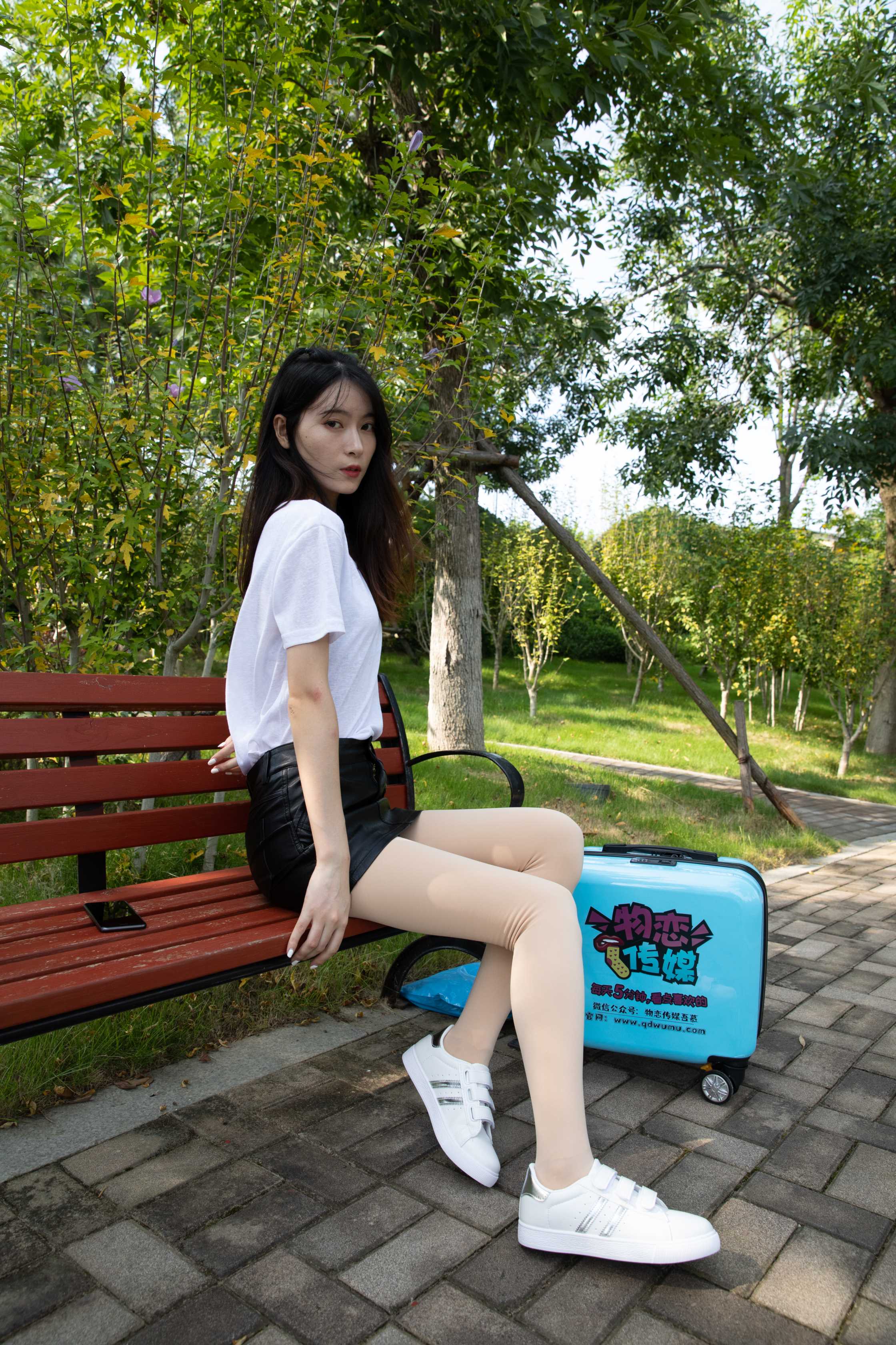 物恋传媒 NO.518 猫耳-梦之森 [128P+1V9.3G]