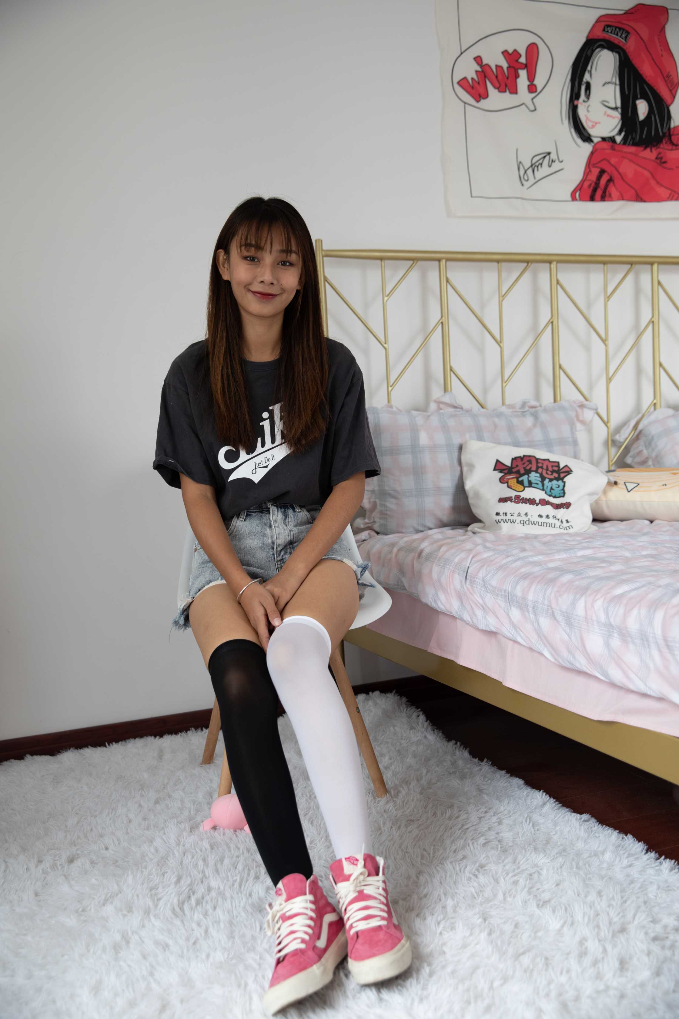 物恋传媒 NO.525 岚岚-神说，爱如捕风 [198P+1V5.54G]