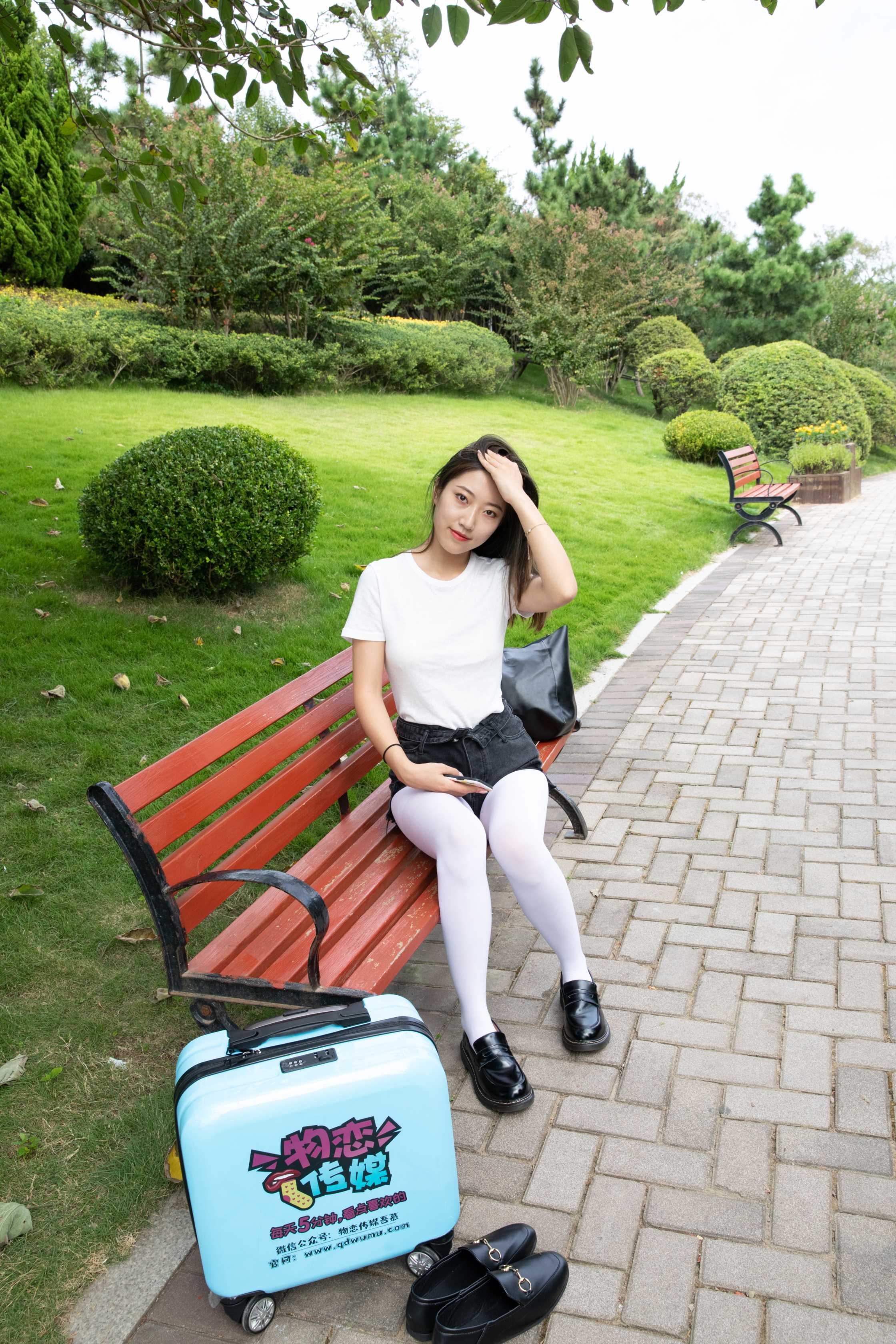 物恋传媒 NO.546 雅梦-晚秋悦 [160P+1V8.3G]