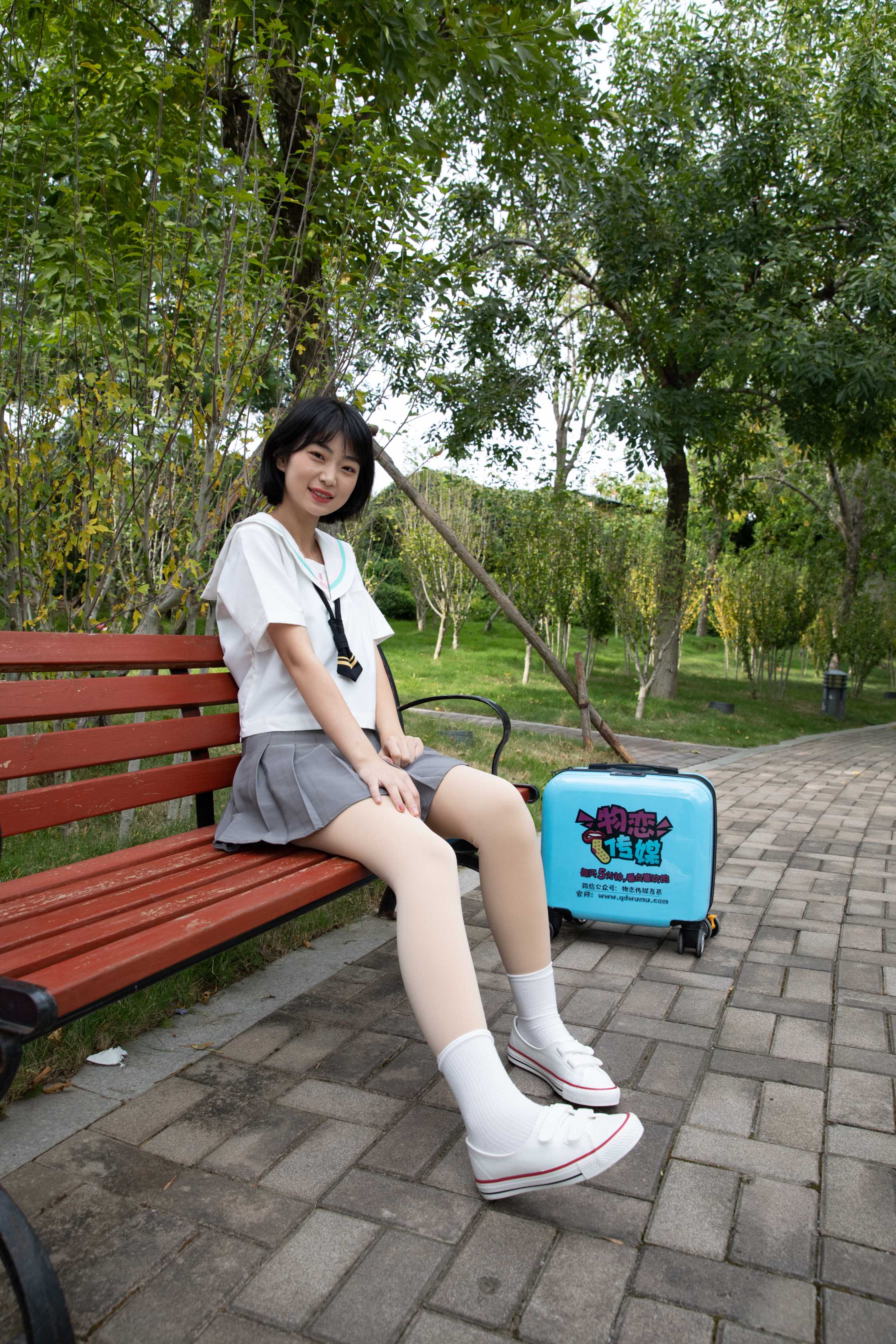 物恋传媒 NO.551 小凌-梦舞 [120P+1V9.01G]