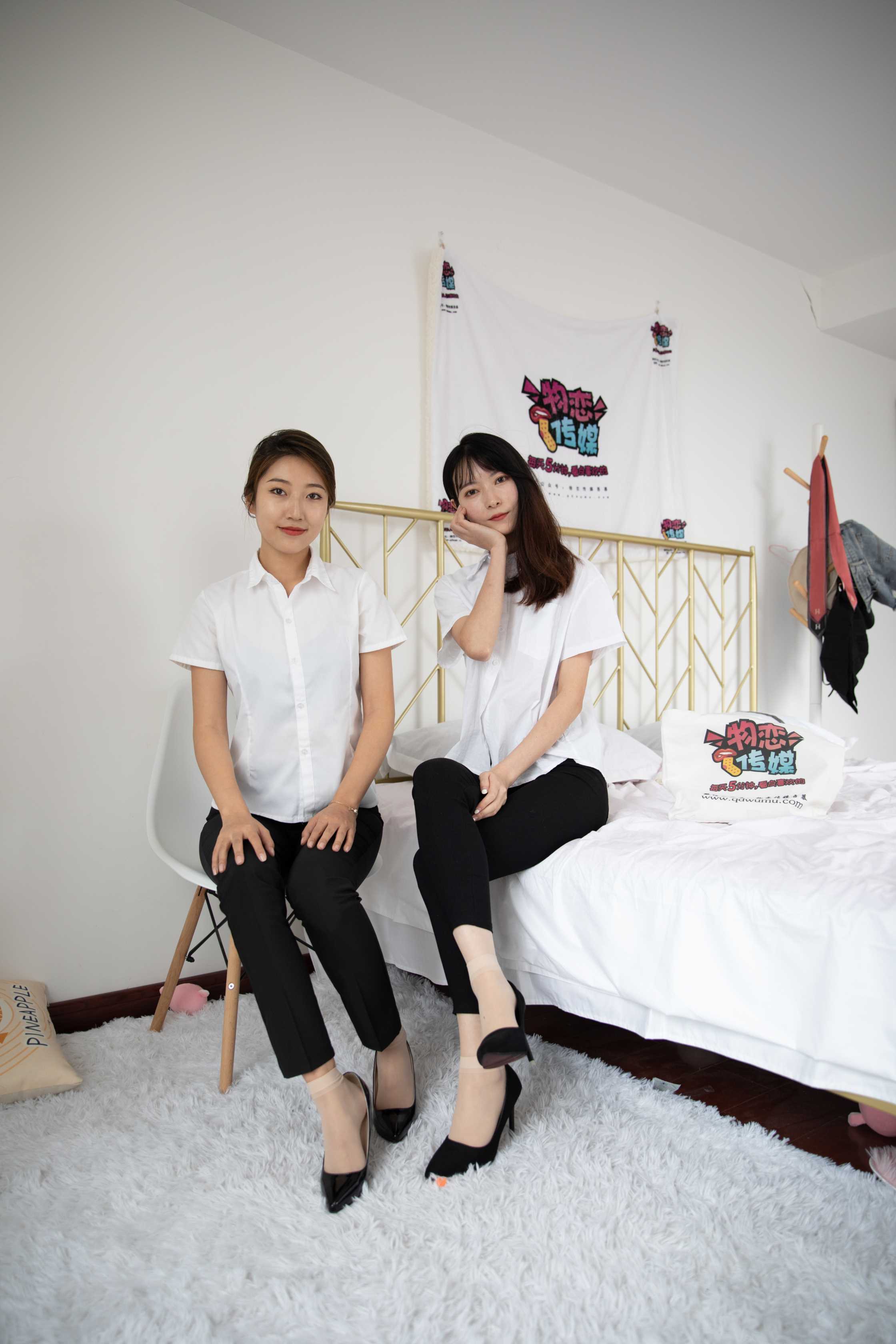 物恋传媒 NO.562 猫耳&雅梦-诗里的秋 [205P+1V4.84G]