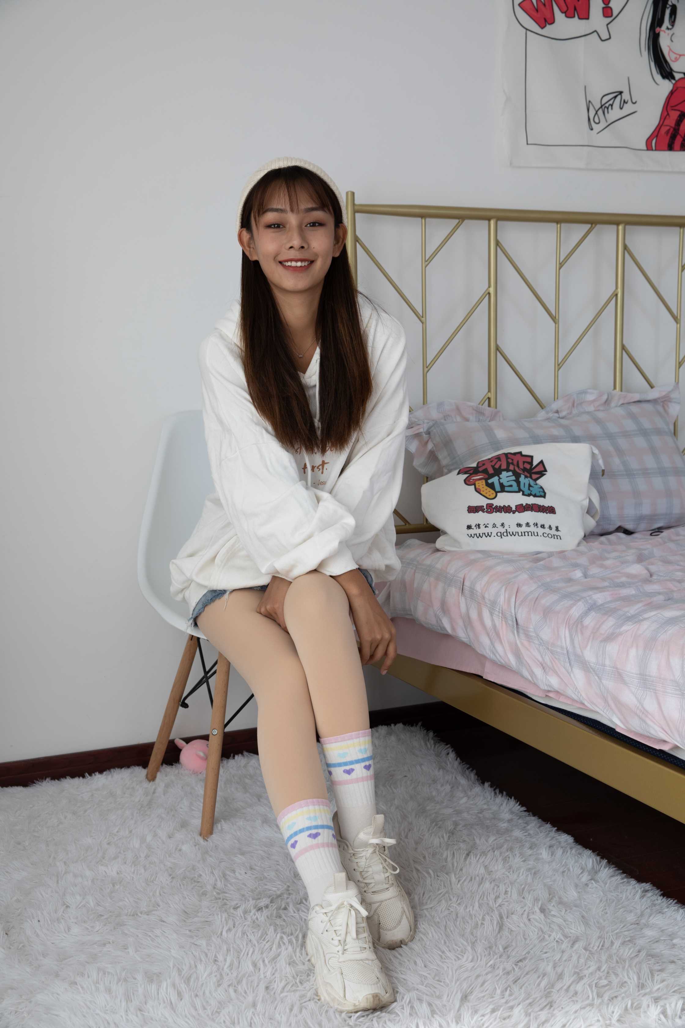 物恋传媒 NO.568 岚岚-禅意秋韵 [149P+1V3.67G]