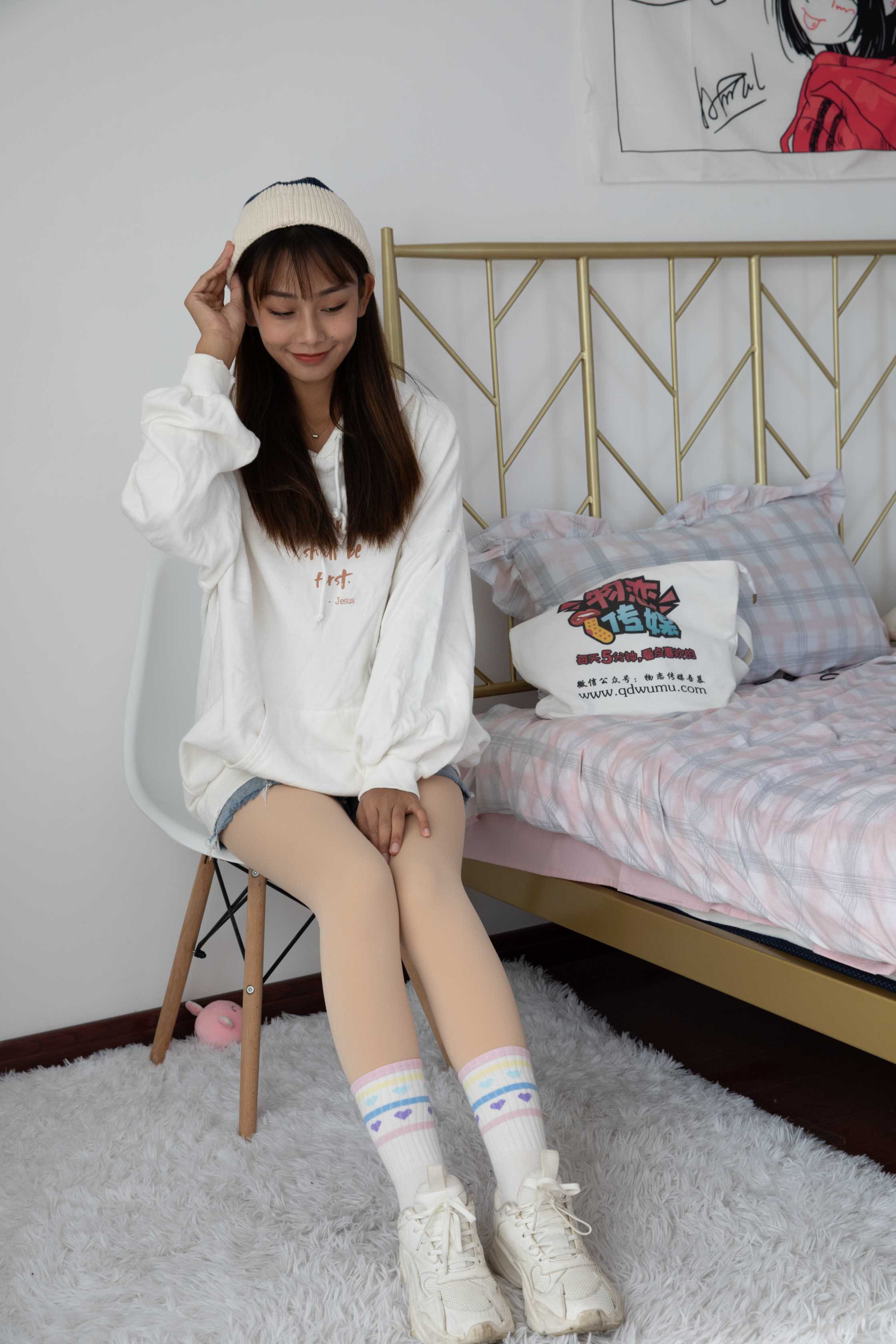 物恋传媒 NO.568 岚岚-禅意秋韵 [149P+1V3.67G]