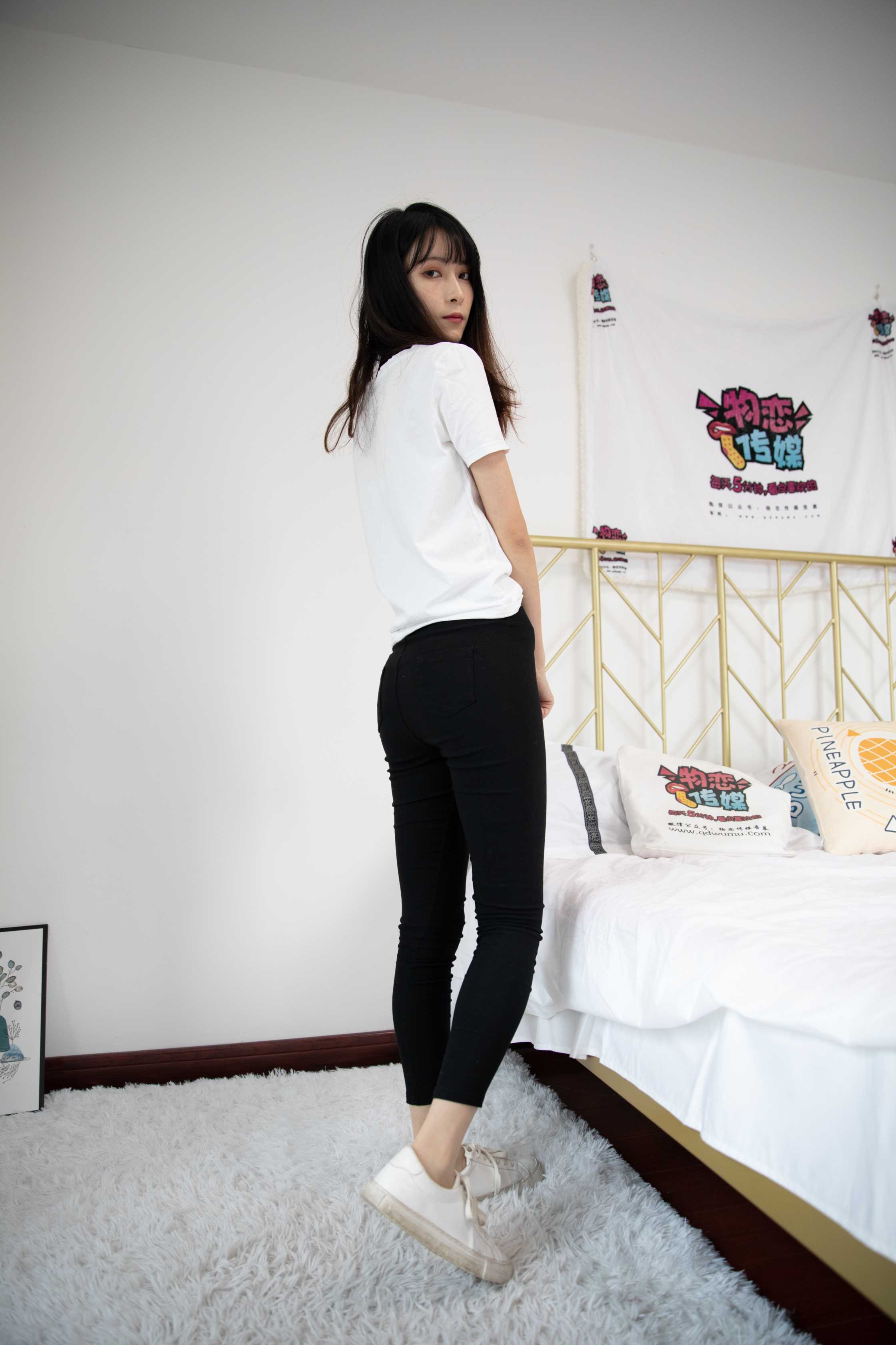 物恋传媒 NO.573 猫耳-二两清风 [167P+1V4.84G]