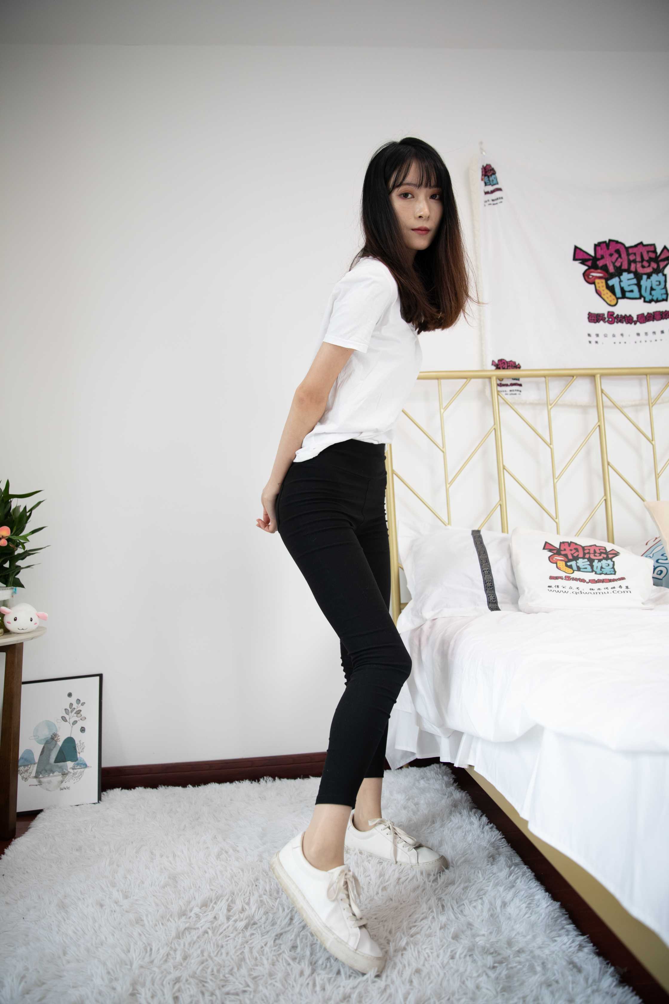 物恋传媒 NO.573 猫耳-二两清风 [167P+1V4.84G]