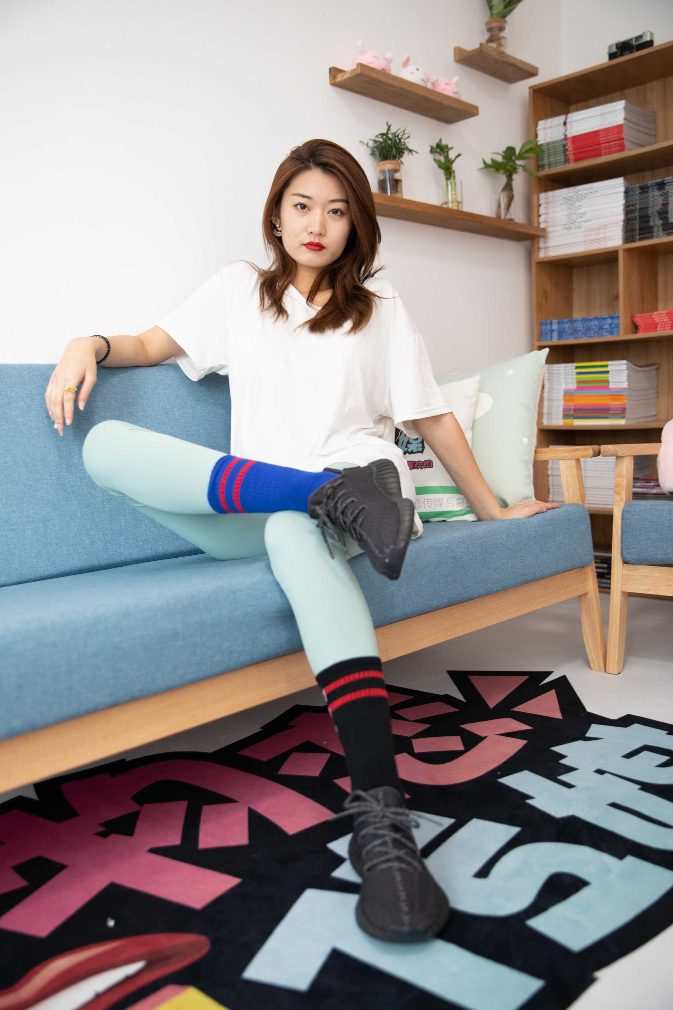 物恋传媒 NO.598 言言-思念如何 [148P+1V4.97G]