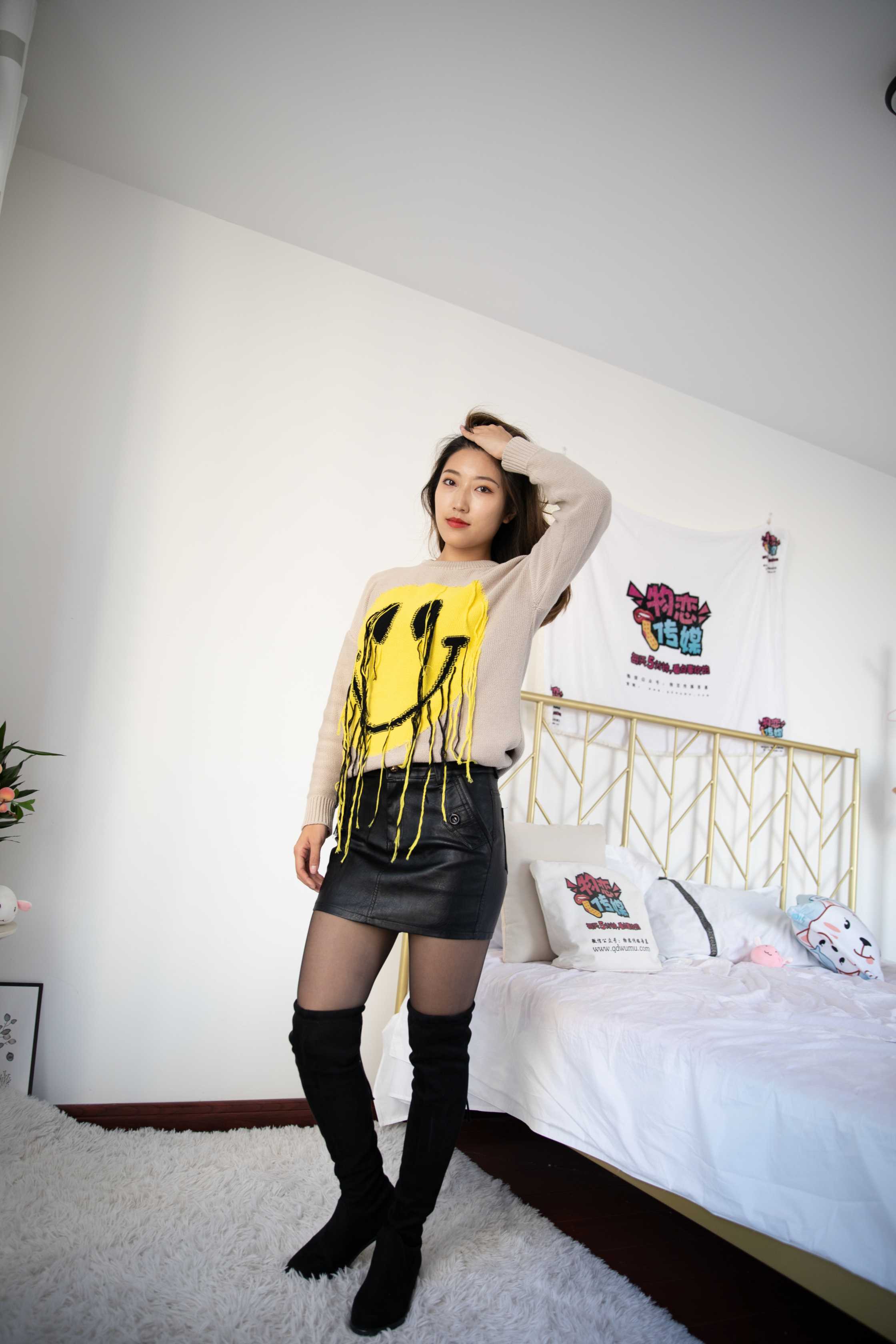 物恋传媒 NO.599 雅梦-凉夜如水 [144P+1V3.3G]