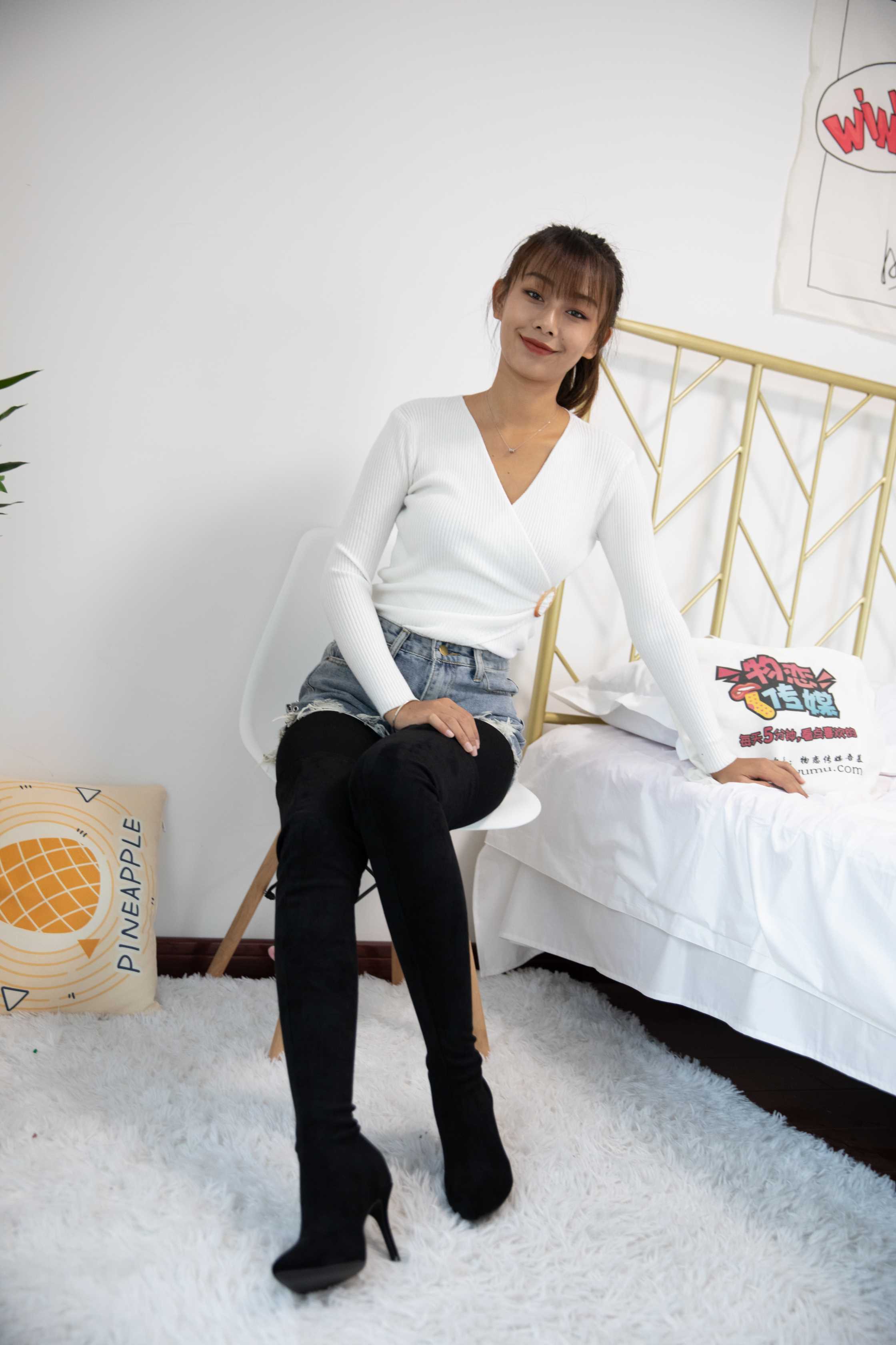 物恋传媒 NO.605 岚岚-雪花与蒲公英 [137P+1V3.53G]