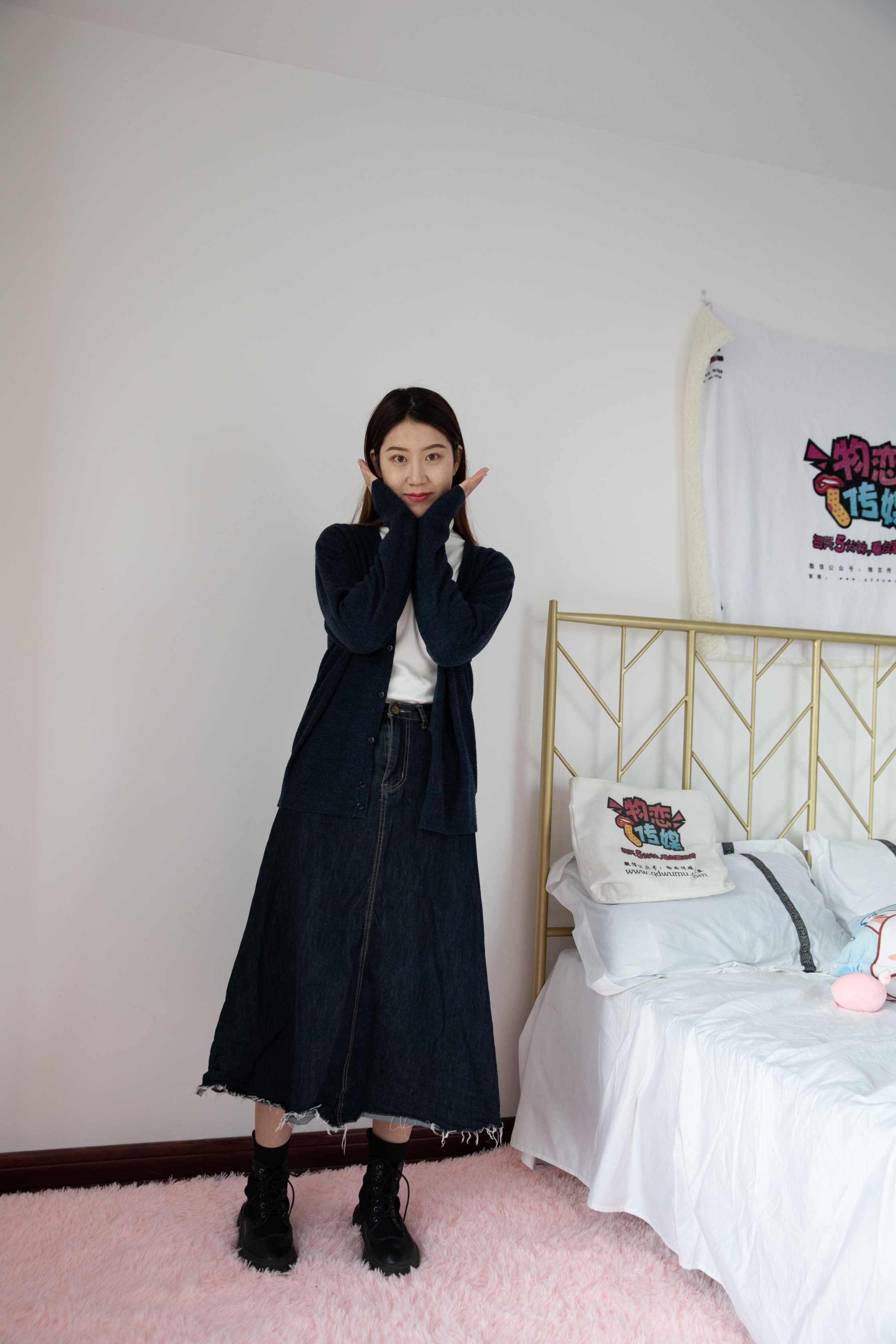 物恋传媒 NO.628 夏雪-雪夜独斟 [134P+1V3.38G]