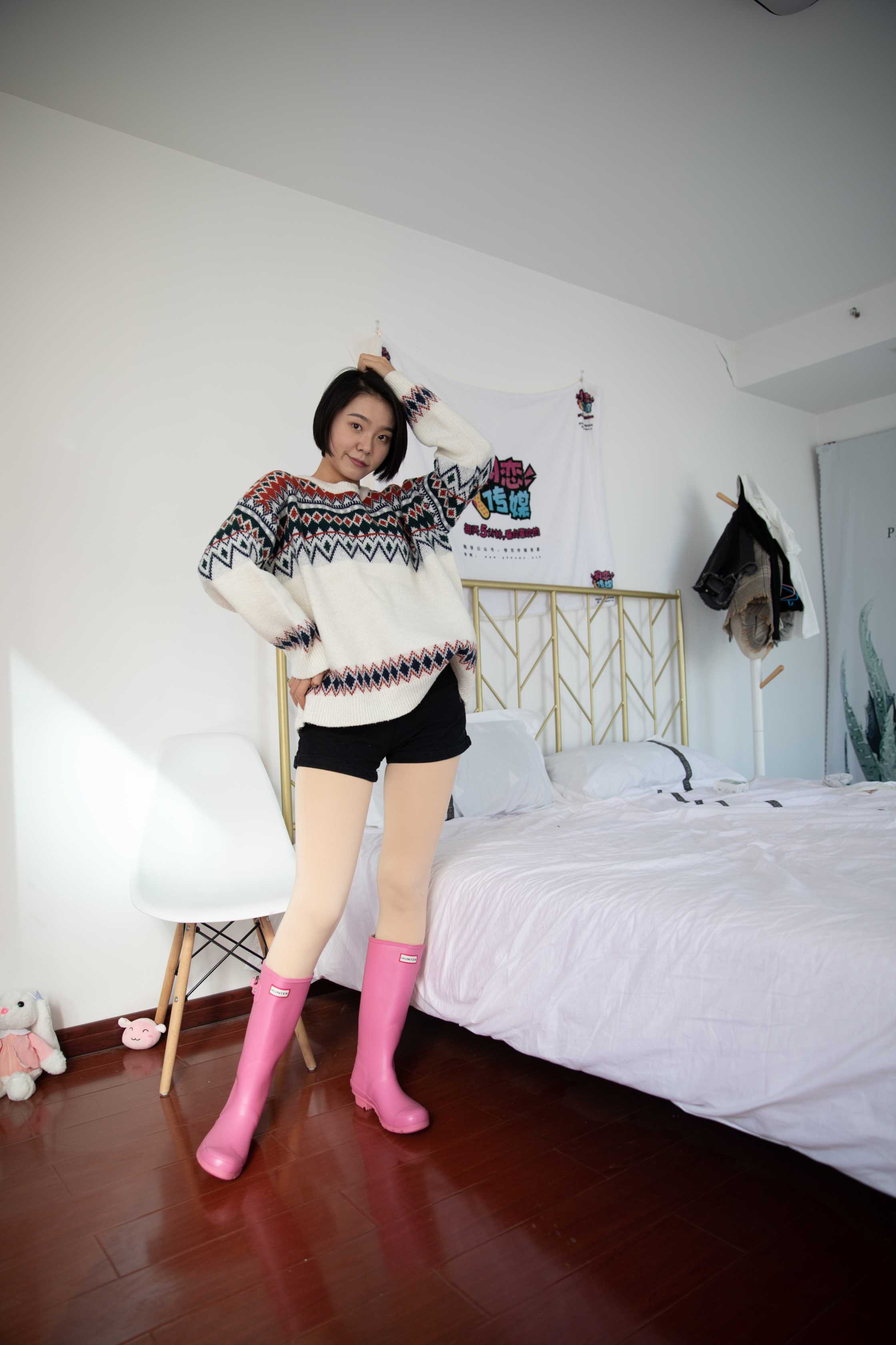 物恋传媒 NO.629 小飞-如月如冰 [161P+1V3.6G]