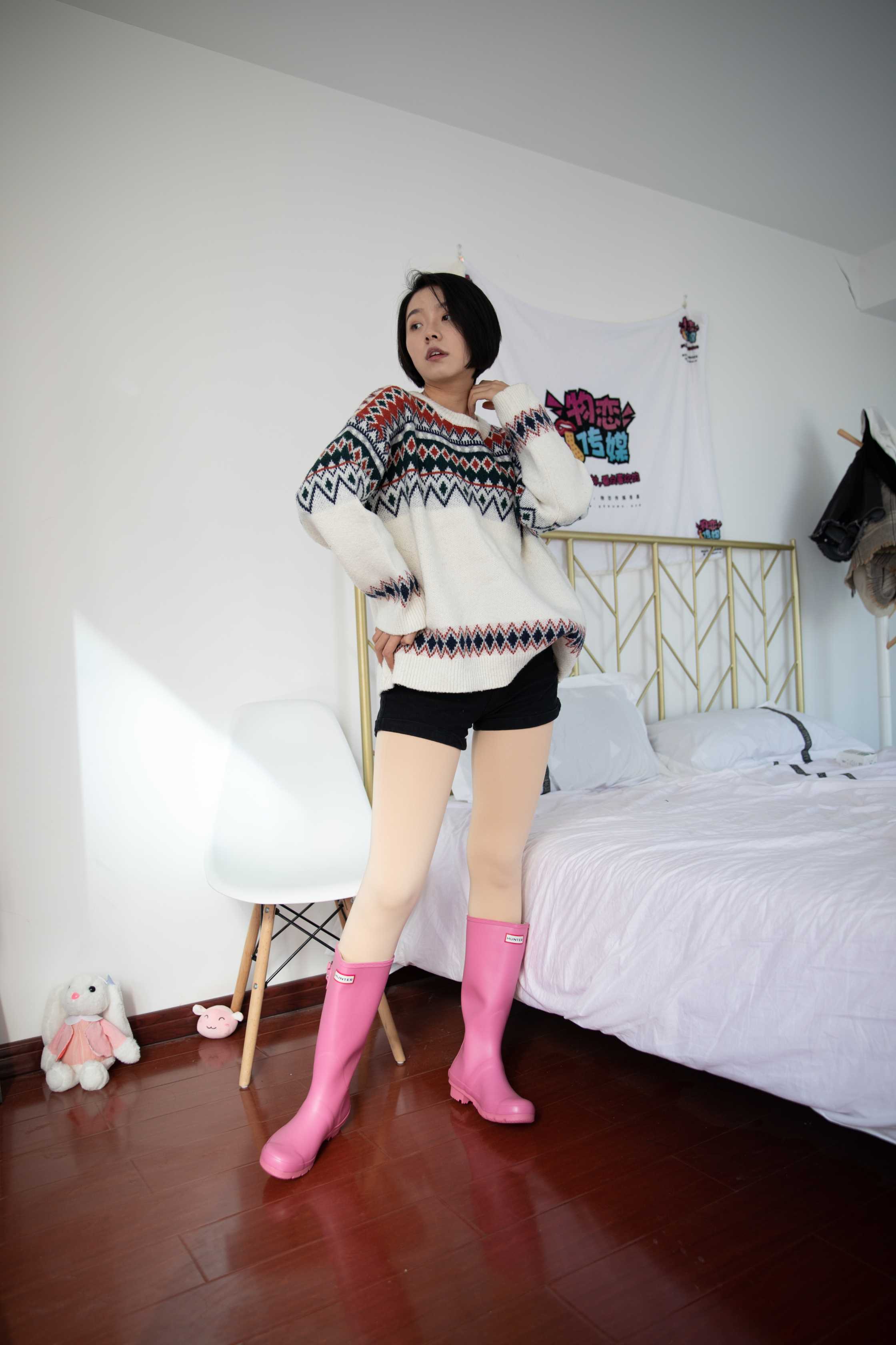 物恋传媒 NO.629 小飞-如月如冰 [161P+1V3.6G]