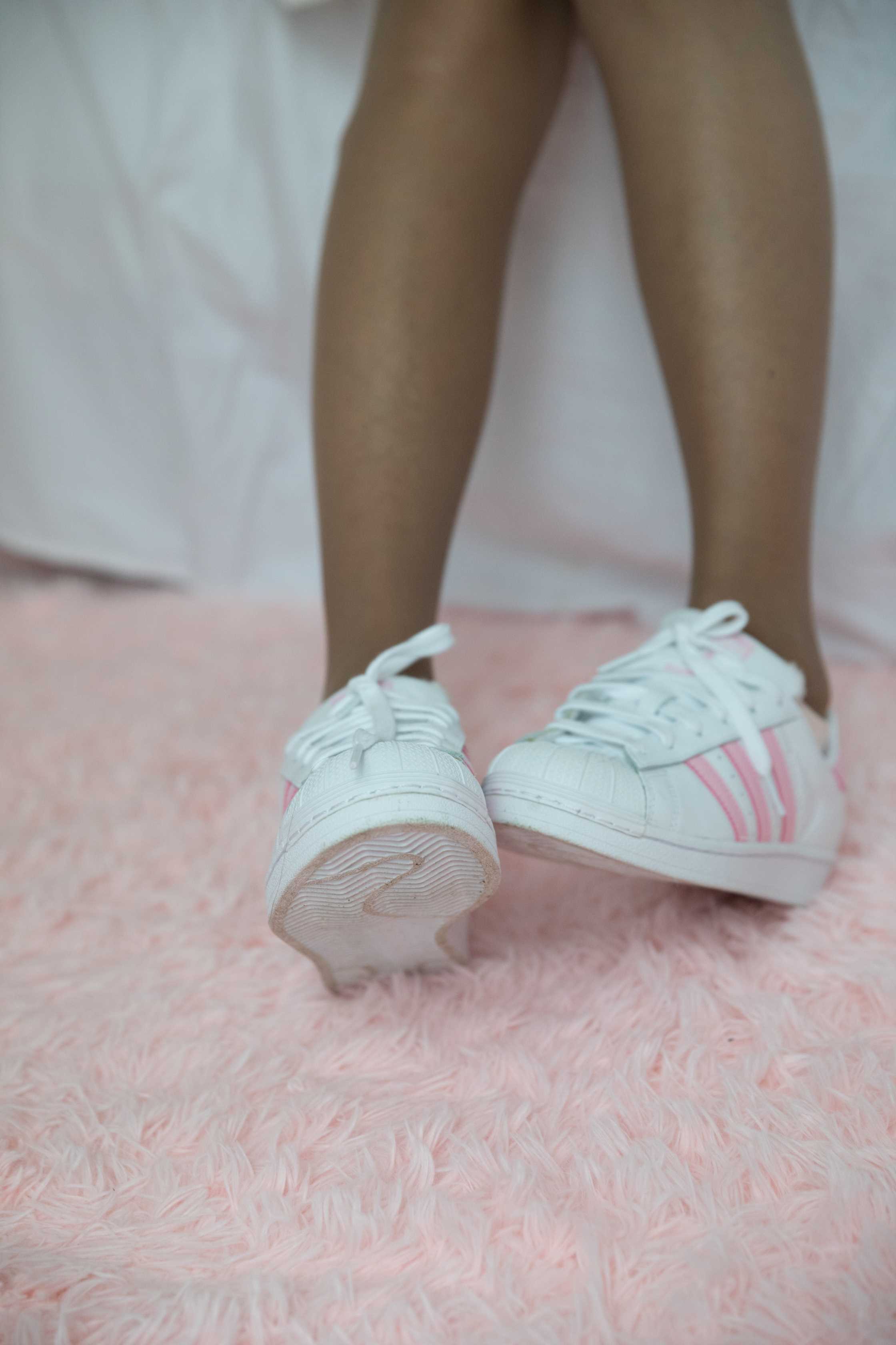 物恋传媒 NO.634 小鹿-雪的遇见 [150P+1V／4.11G]