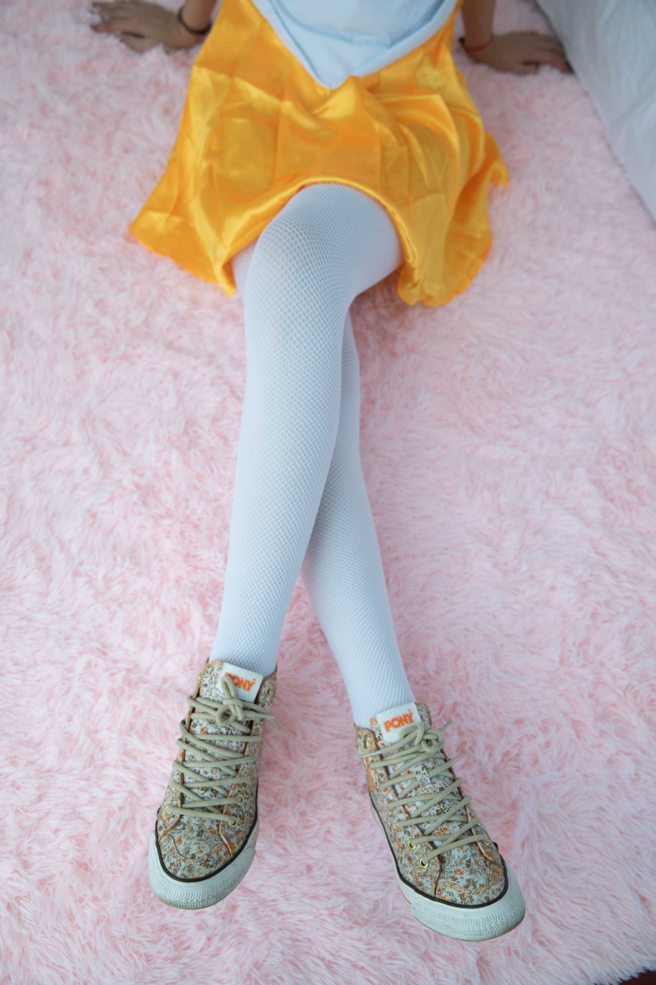 物恋传媒 NO.640 小飞-回忆的影子 [145P+1V／3.58G]