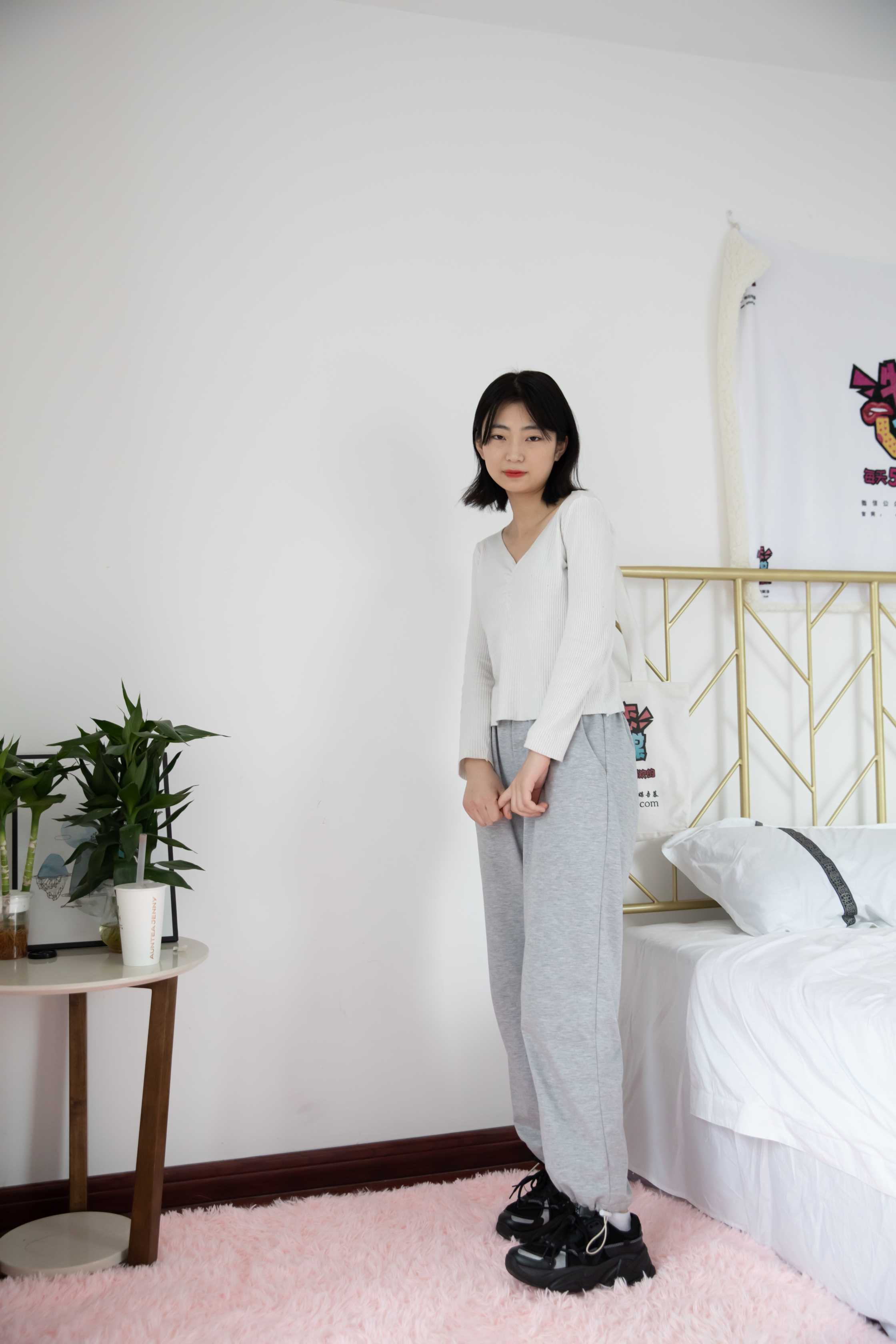 物恋传媒 NO.663 小凌-草原最美的花 [144P+1V／3.62G]