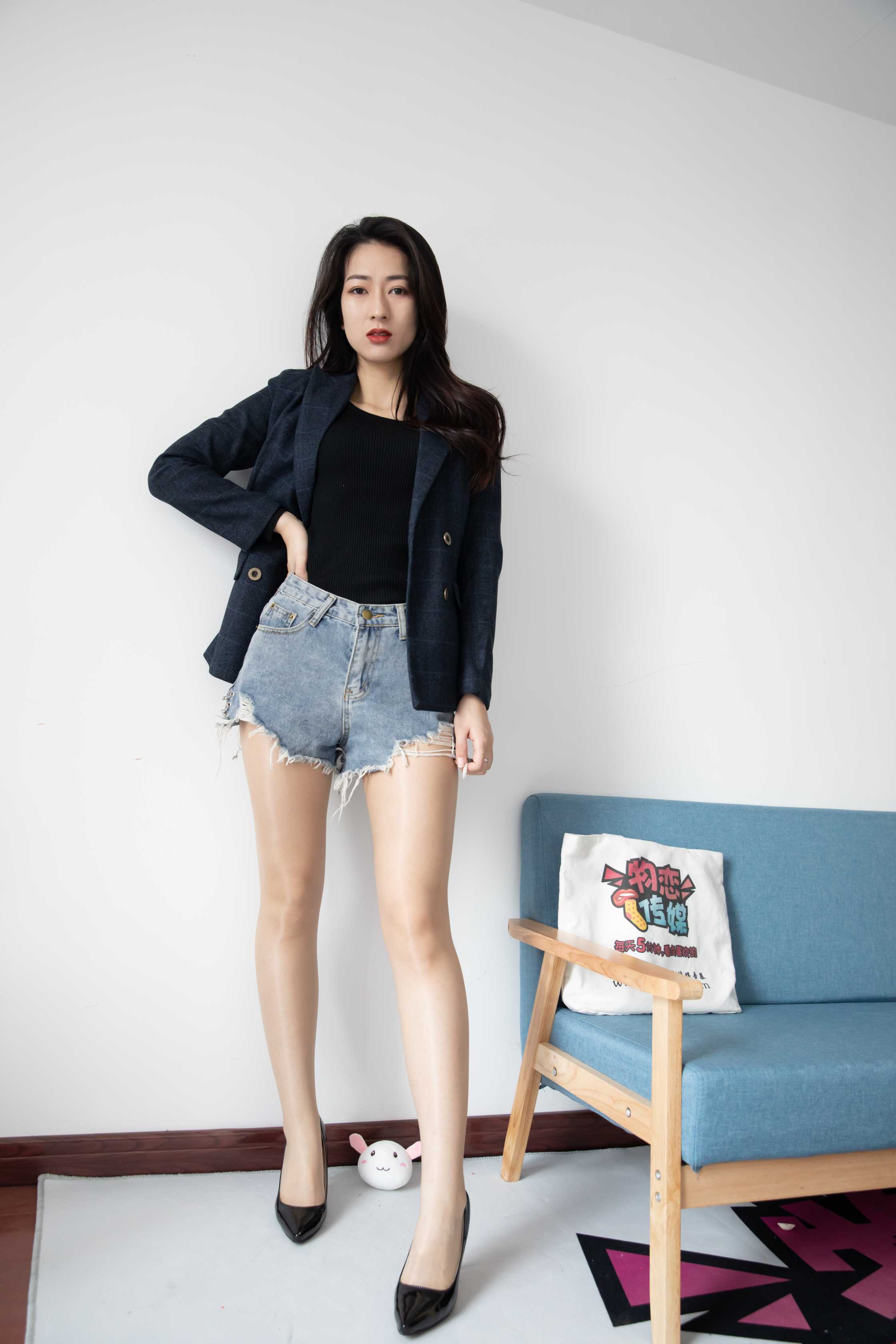 物恋传媒 NO.675 小茶-春风化雨 [269P+1V／5.53G]